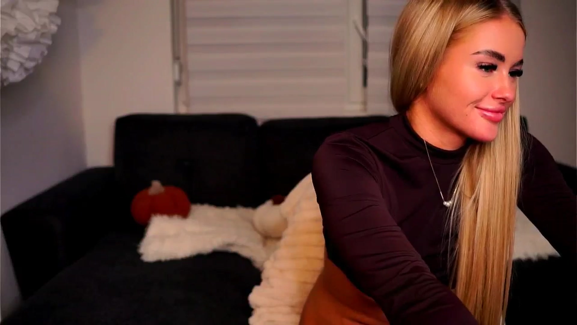 Gallery image thumbnail from Rapunzel_'s myfreecams stream on, 11/03/2025, 03:32 image 20 of 20