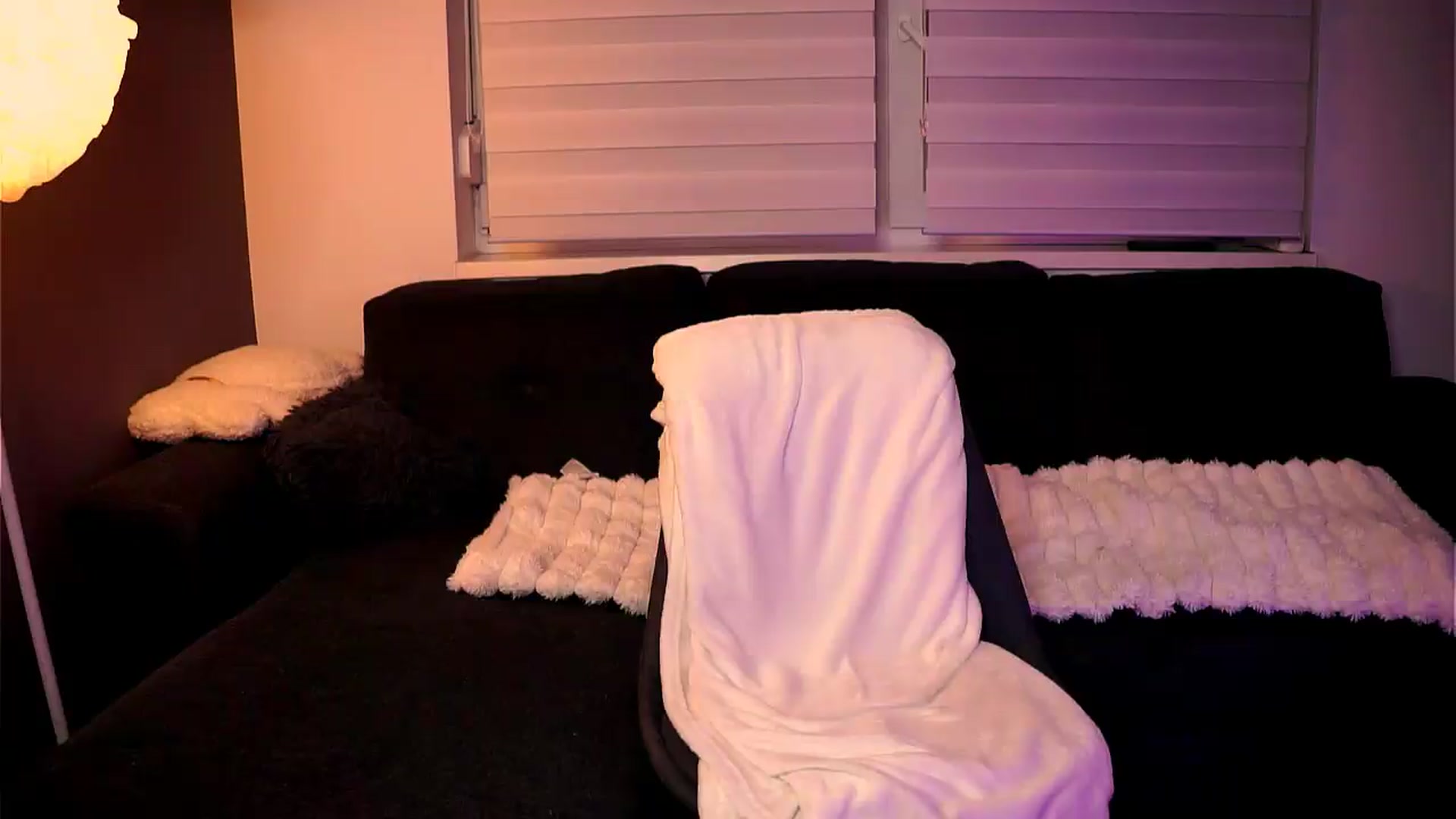 Gallery image thumbnail from Rapunzel_'s myfreecams stream on, 07/17/2026, 23:41 image 19 of 20