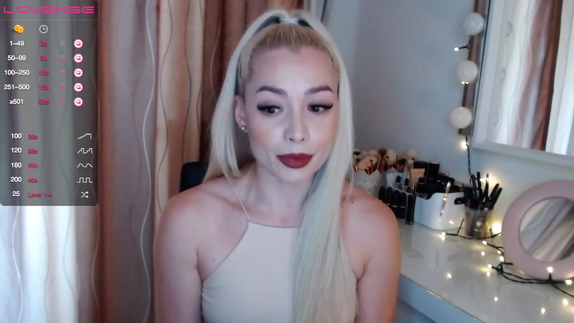Gallery image thumbnail from Rapunzelll's myfreecams stream on, 11/14/2022, 11:10 image 14 of 20