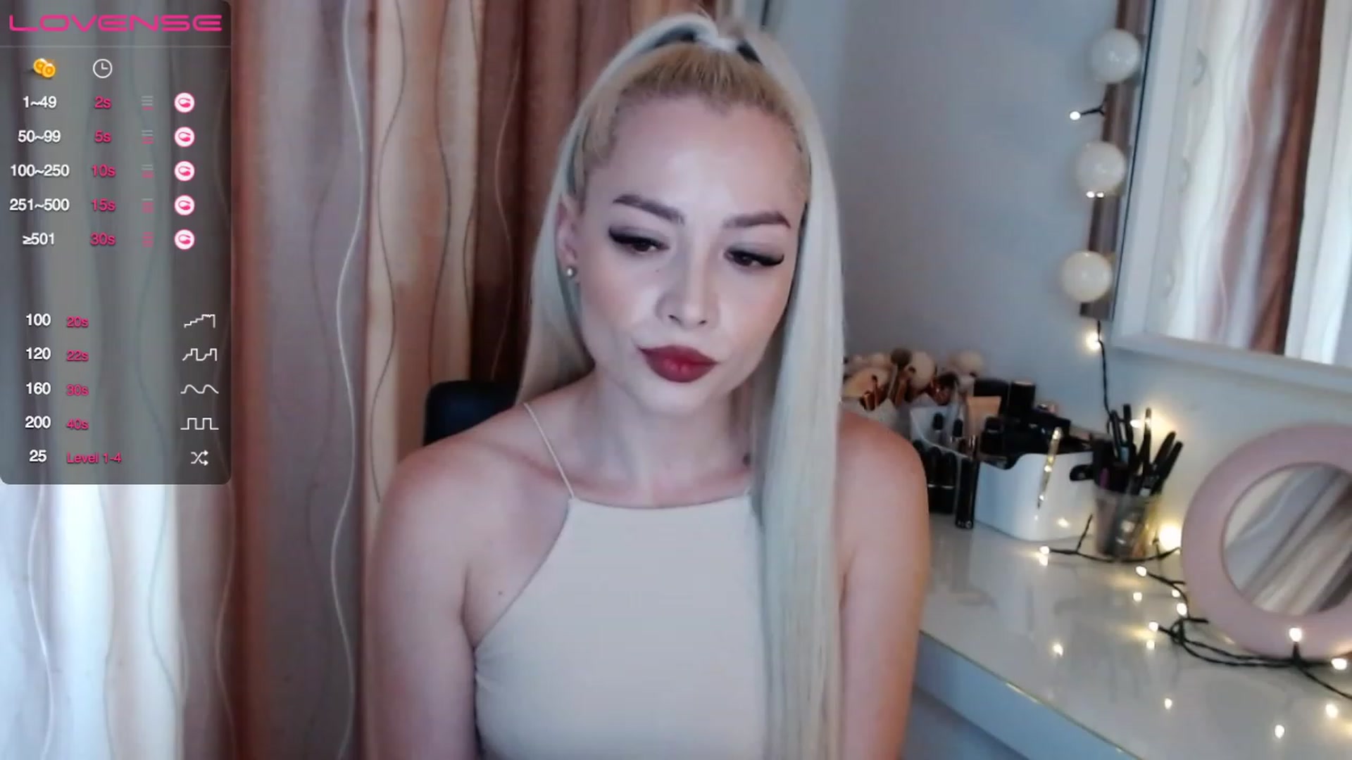 Gallery image thumbnail from Rapunzelll's myfreecams stream on, 11/14/2022, 11:10 image 13 of 20