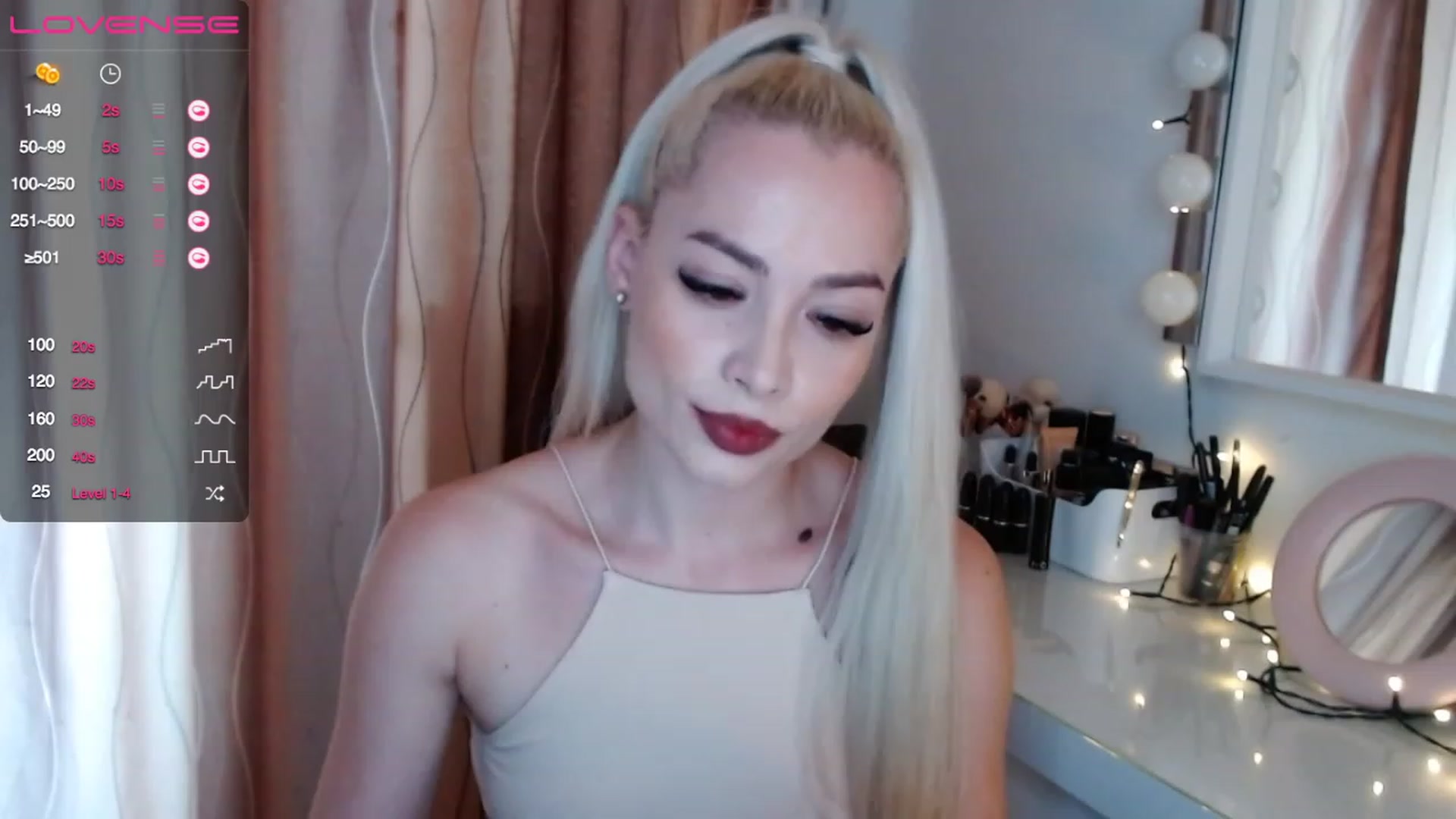 Gallery image thumbnail from Rapunzelll's myfreecams stream on, 11/14/2022, 11:10 image 16 of 20
