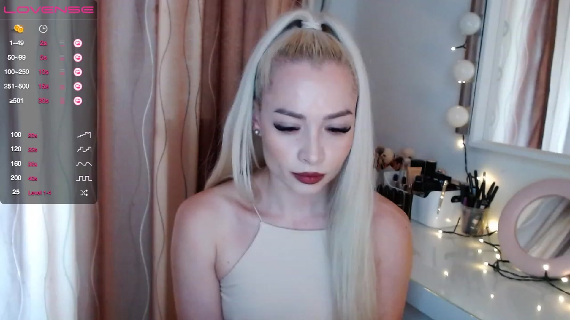 Gallery image thumbnail from Rapunzelll's myfreecams stream on, 11/14/2022, 11:10 image 5 of 20