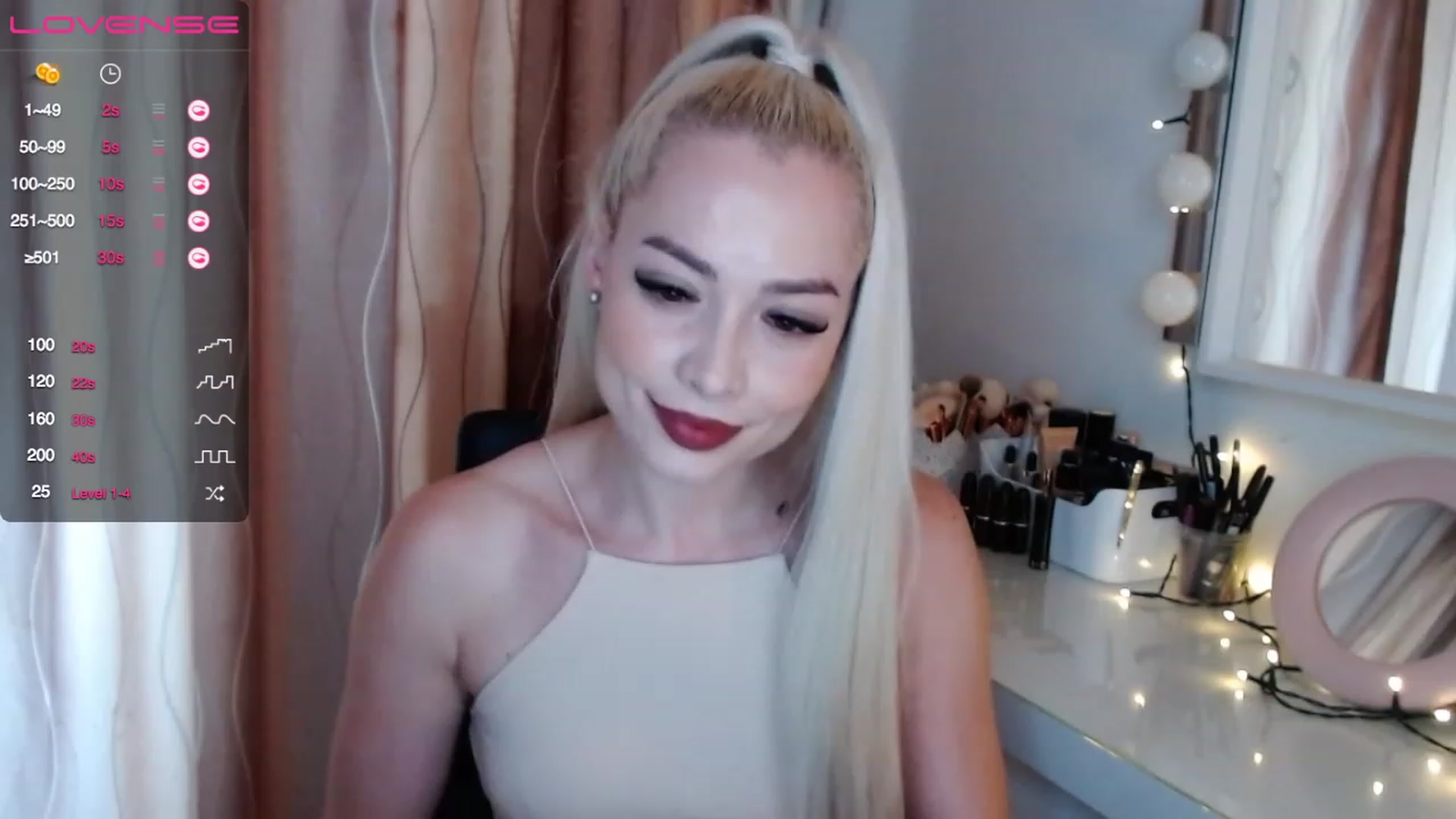 Gallery image thumbnail from Rapunzelll's myfreecams stream on, 11/14/2022, 11:10 image 12 of 20
