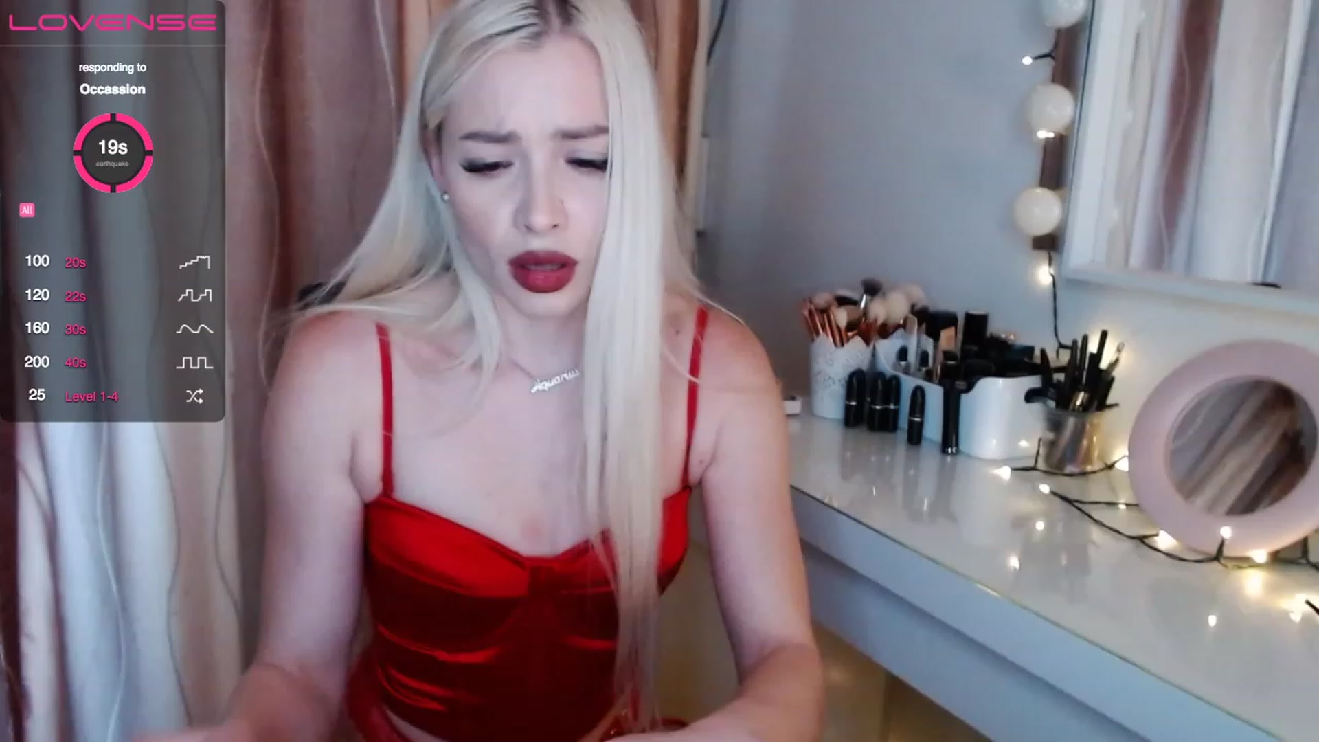 Gallery image thumbnail from Rapunzelll's myfreecams stream on, 11/27/2022, 12:45 image 15 of 20