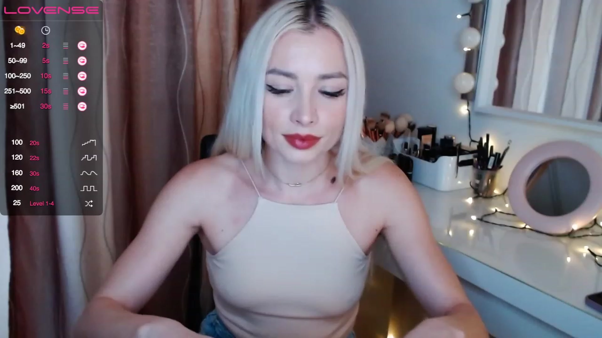 Gallery image thumbnail from Rapunzelll's myfreecams stream on, 12/07/2022, 09:34 image 10 of 20