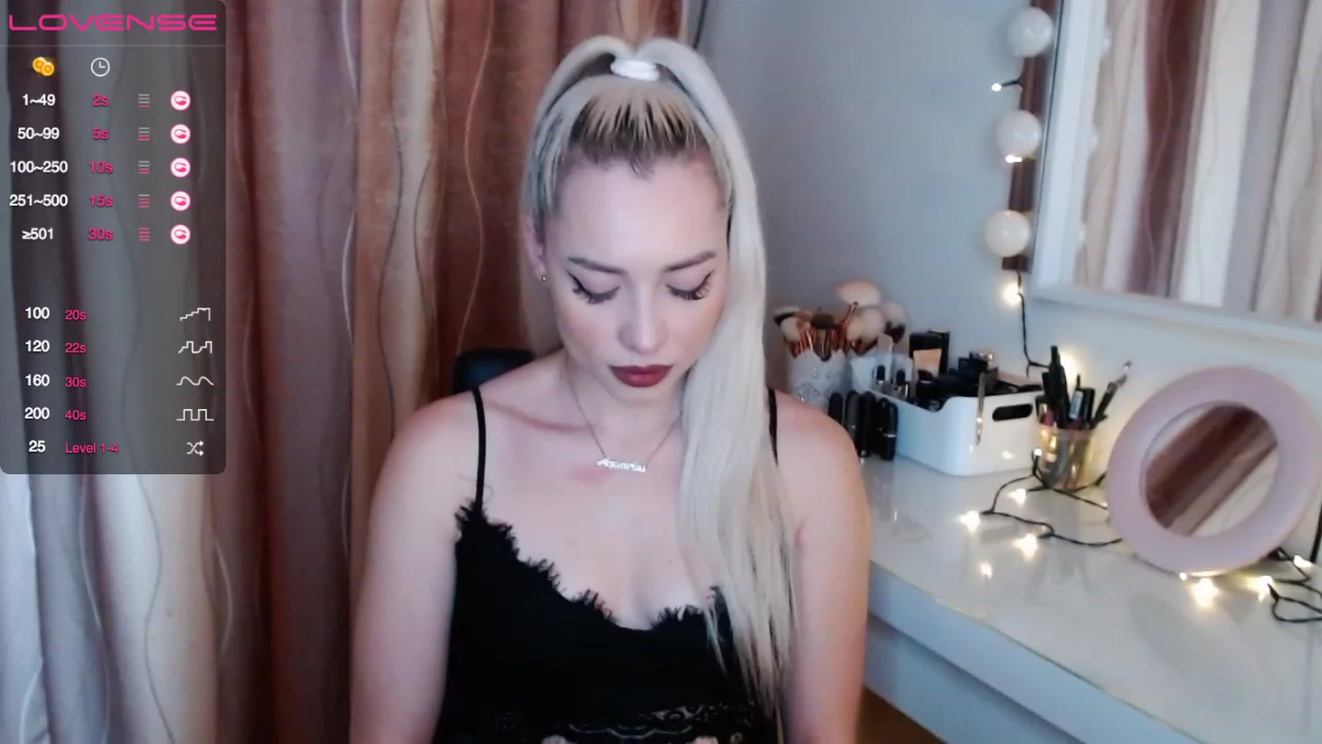 Gallery image thumbnail from Rapunzelll's myfreecams stream on, 12/08/2022, 09:00 image 18 of 20