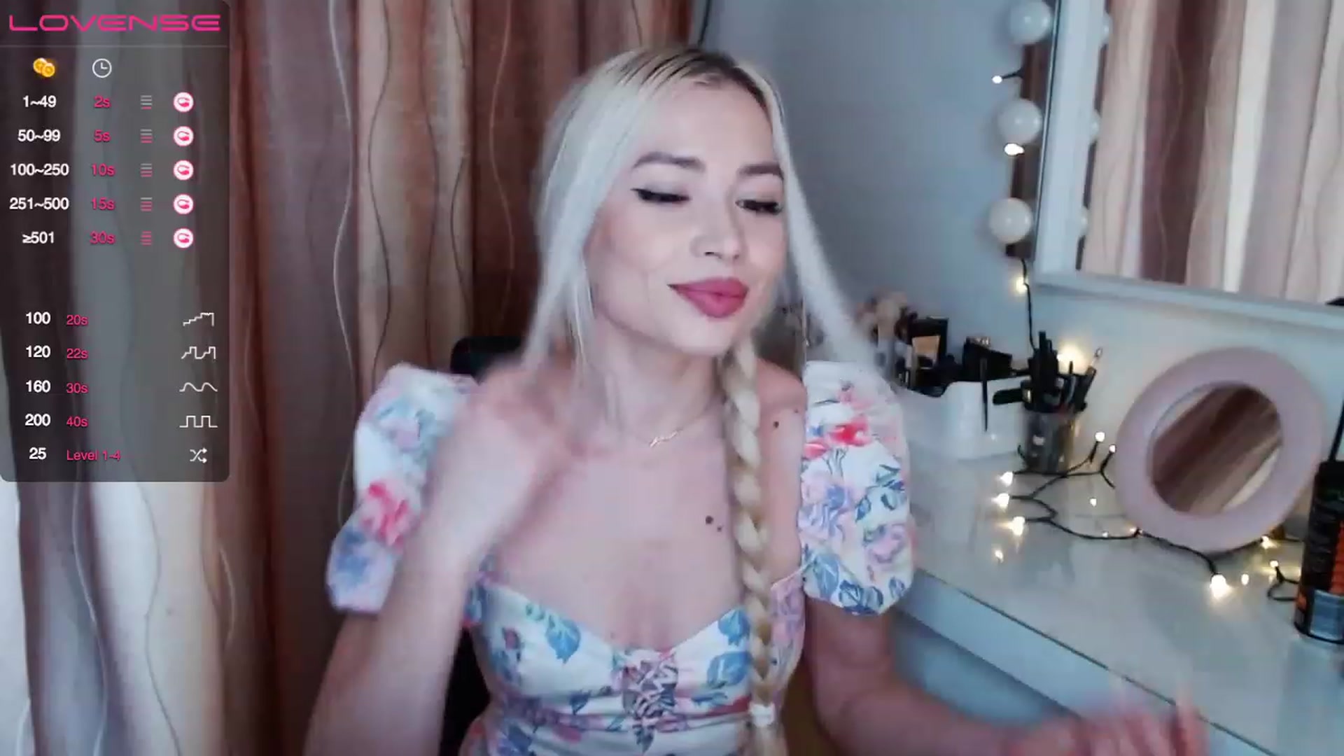 Gallery image thumbnail from Rapunzelll's myfreecams stream on, 12/11/2022, 14:04 image 6 of 20