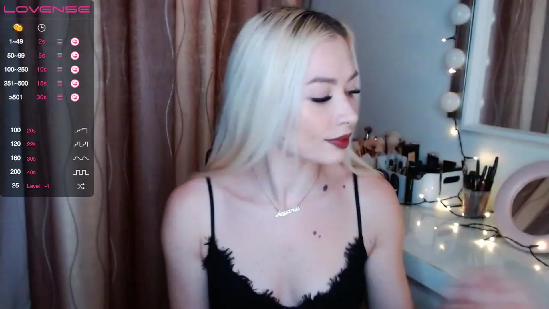 Gallery image thumbnail from Rapunzelll's myfreecams stream on, 12/18/2022, 08:18 image 11 of 20