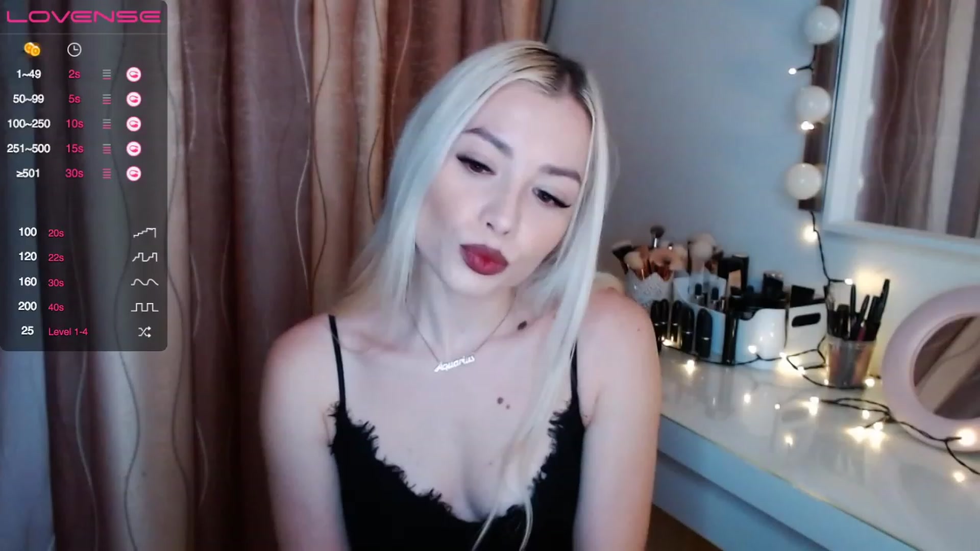 Gallery image thumbnail from Rapunzelll's myfreecams stream on, 12/18/2022, 08:18 image 4 of 20