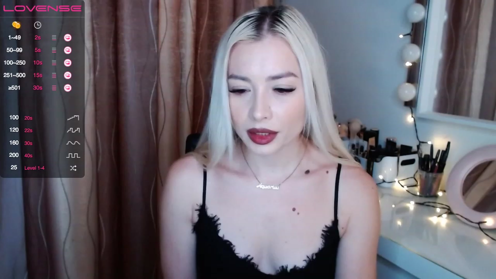 Gallery image thumbnail from Rapunzelll's myfreecams stream on, 12/18/2022, 08:18 image 12 of 20
