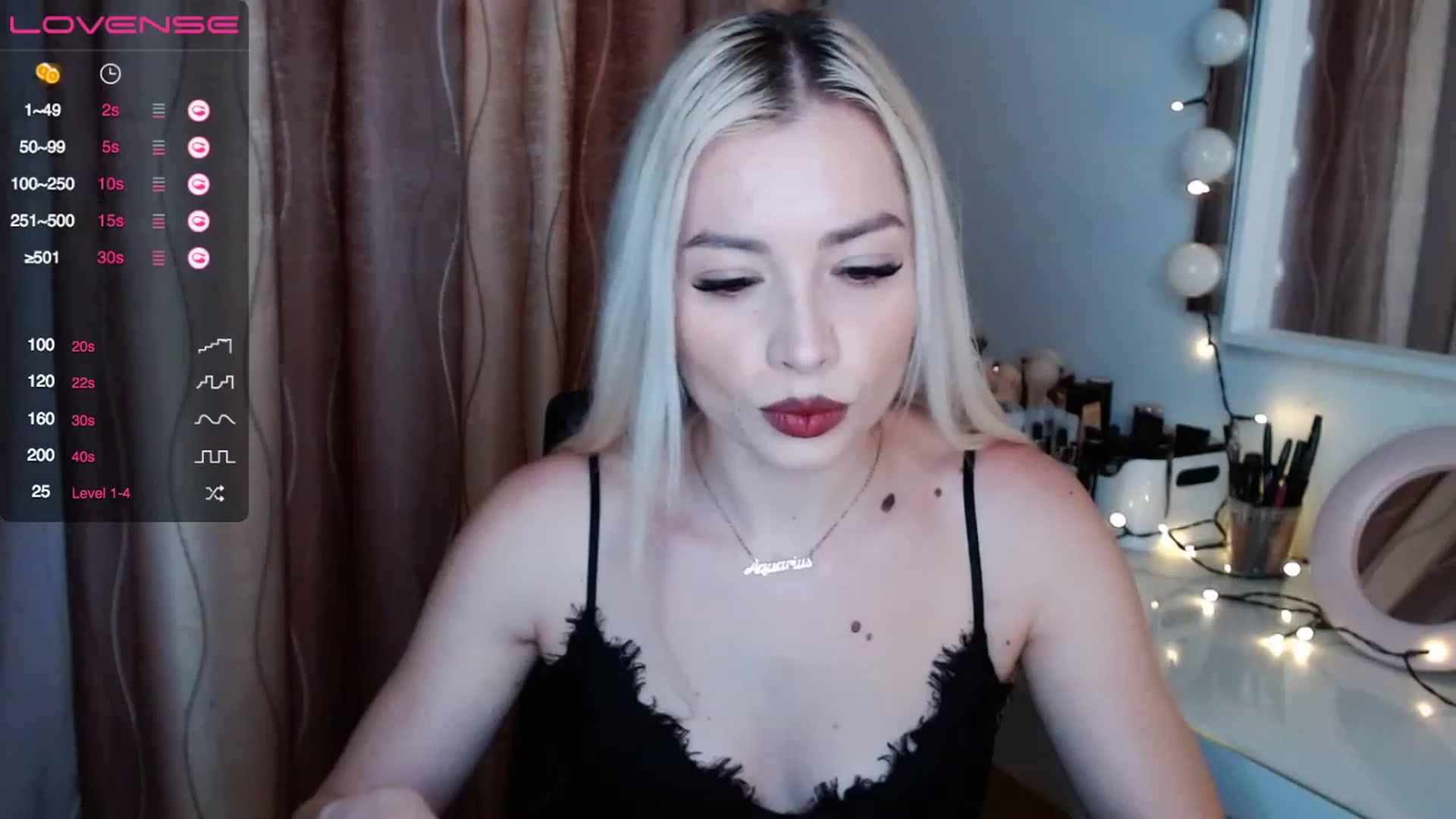 Gallery image thumbnail from Rapunzelll's myfreecams stream on, 12/18/2022, 08:18 image 15 of 20