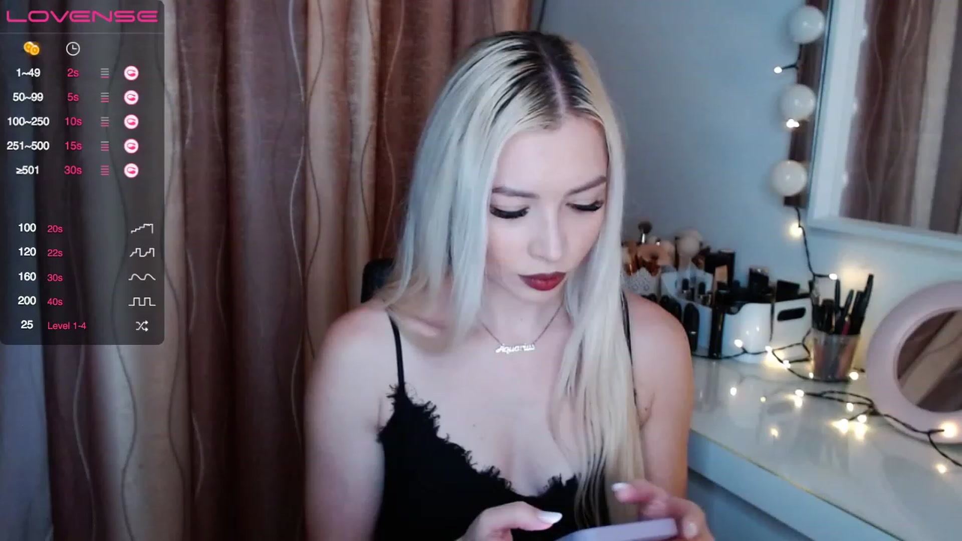Gallery image thumbnail from Rapunzelll's myfreecams stream on, 12/18/2022, 08:18 image 7 of 20