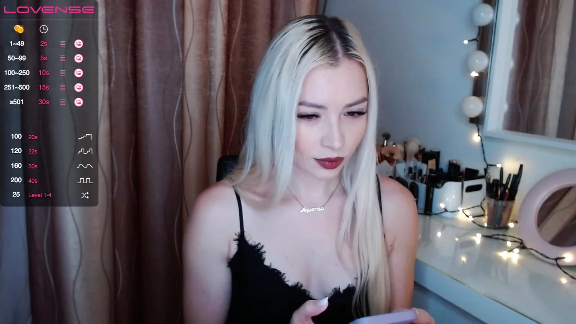 Gallery image thumbnail from Rapunzelll's myfreecams stream on, 12/18/2022, 08:18 image 6 of 20