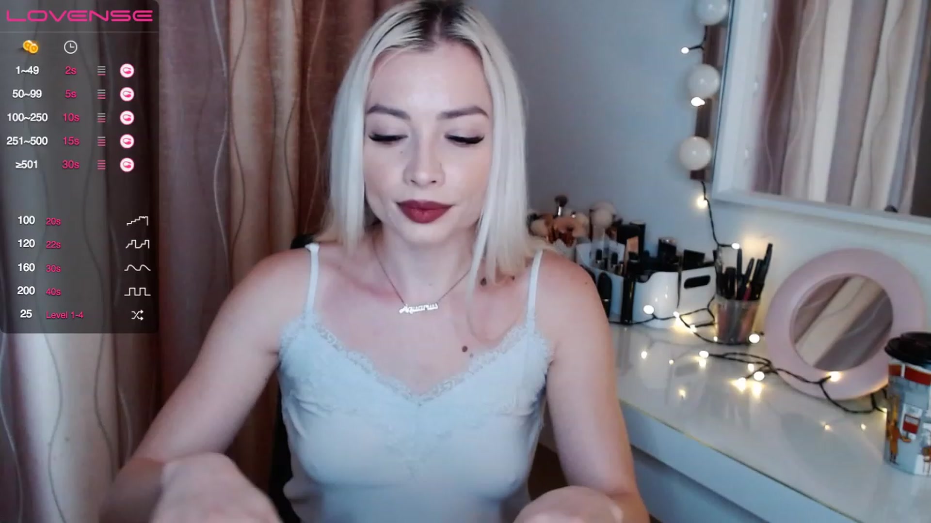 Gallery image thumbnail from Rapunzelll's myfreecams stream on, 12/18/2022, 09:57 image 6 of 20