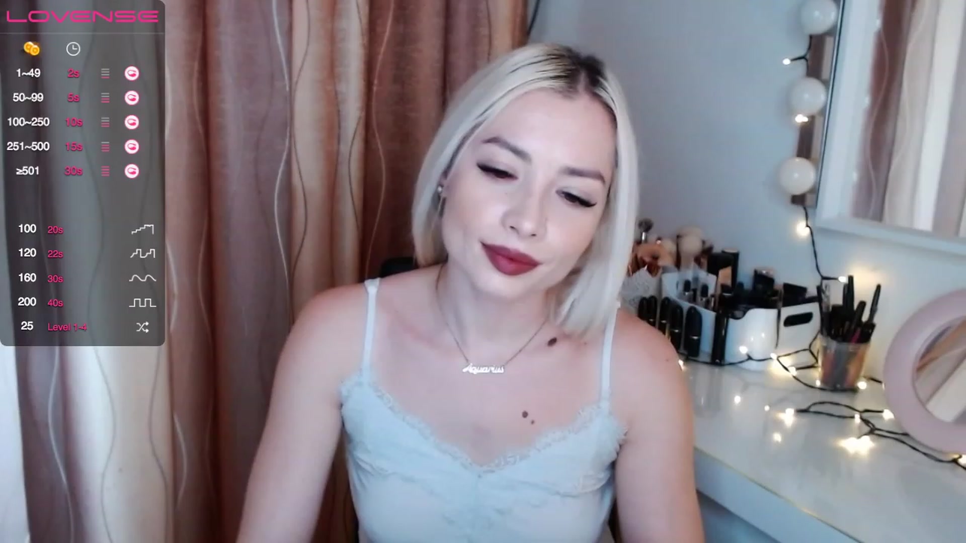 Gallery image thumbnail from Rapunzelll's myfreecams stream on, 12/18/2022, 09:57 image 18 of 20