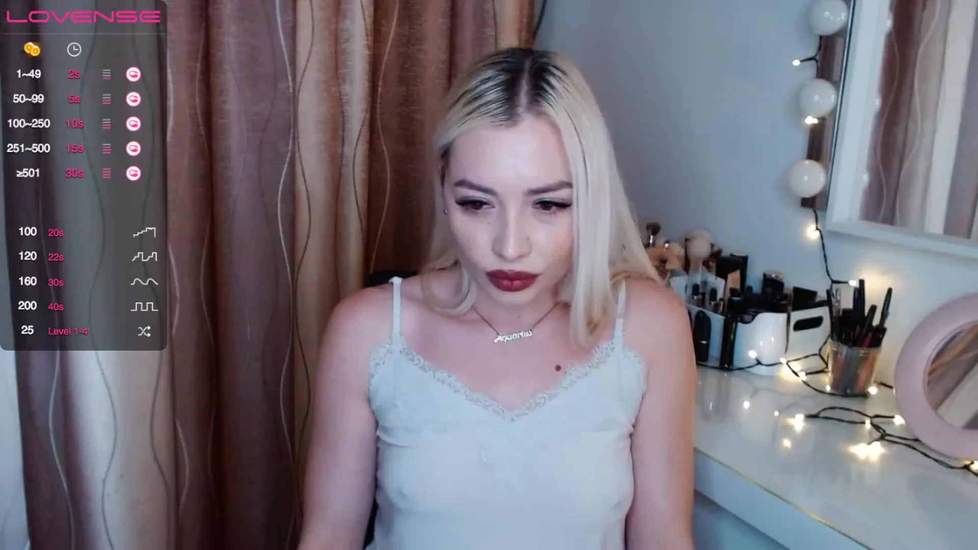 Gallery image thumbnail from Rapunzelll's myfreecams stream on, 12/18/2022, 10:41 image 7 of 20