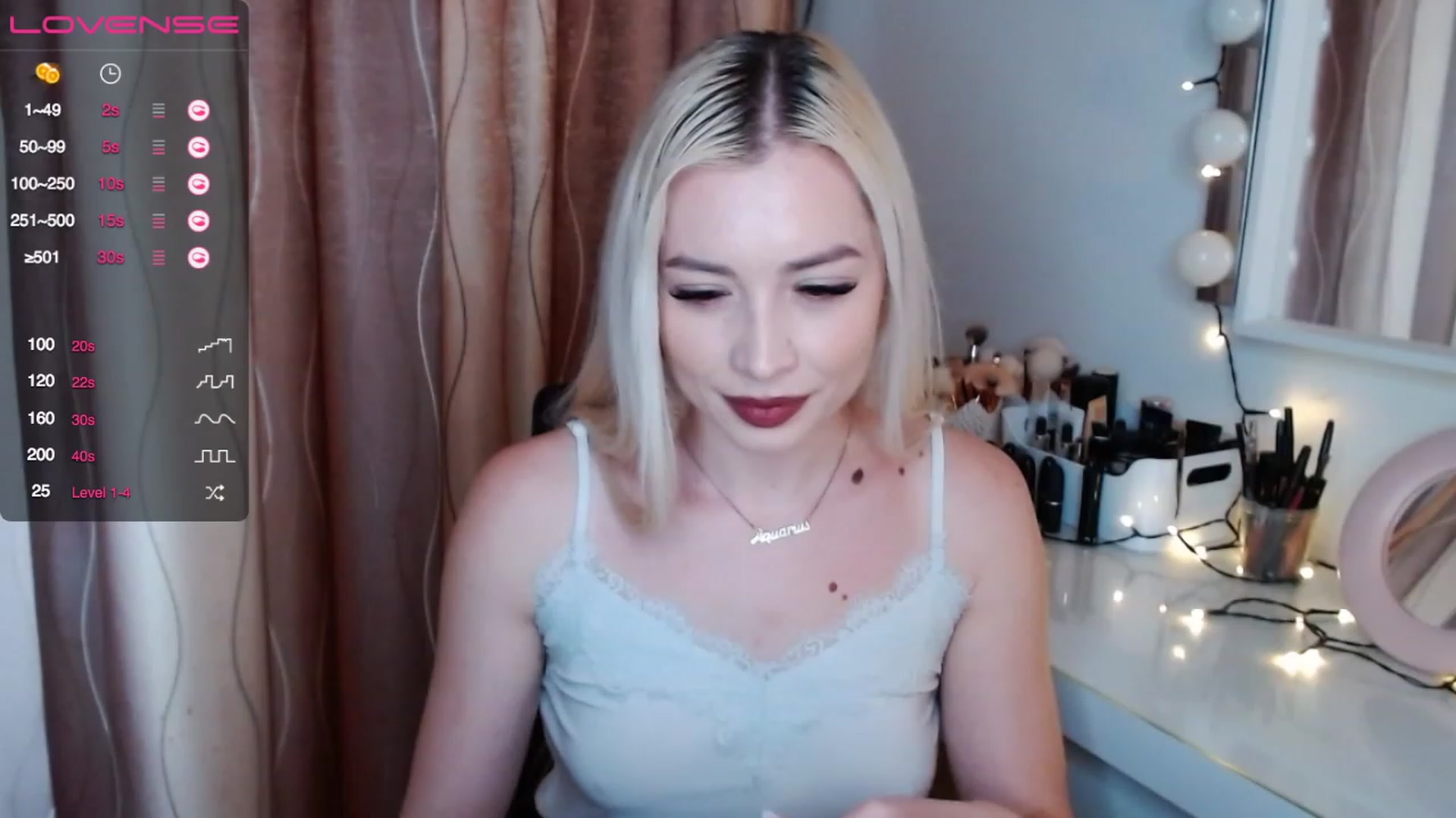 Gallery image thumbnail from Rapunzelll's myfreecams stream on, 12/18/2022, 10:41 image 19 of 20