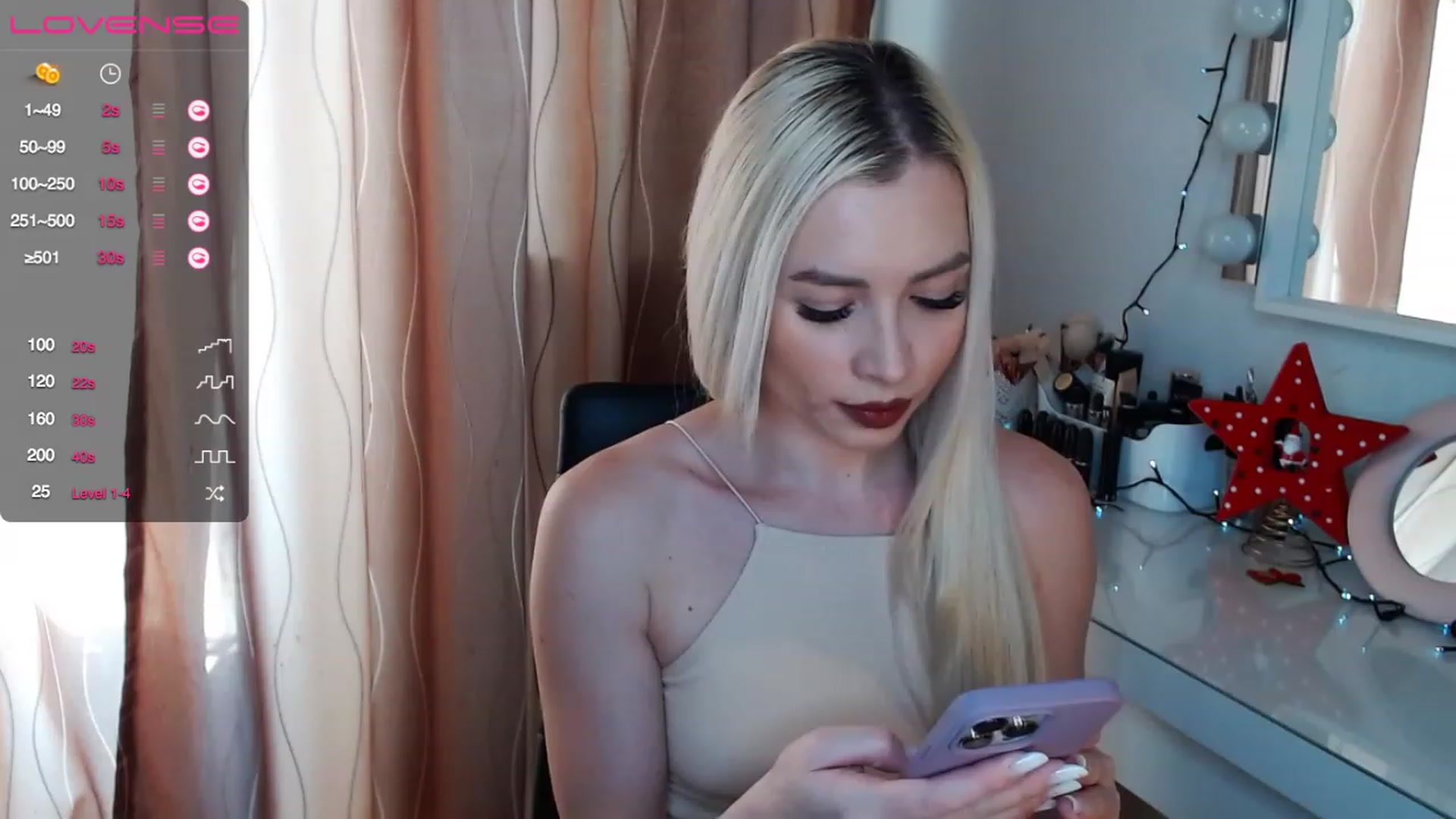 Gallery image thumbnail from Rapunzelll's myfreecams stream on, 12/20/2022, 11:06 image 1 of 20