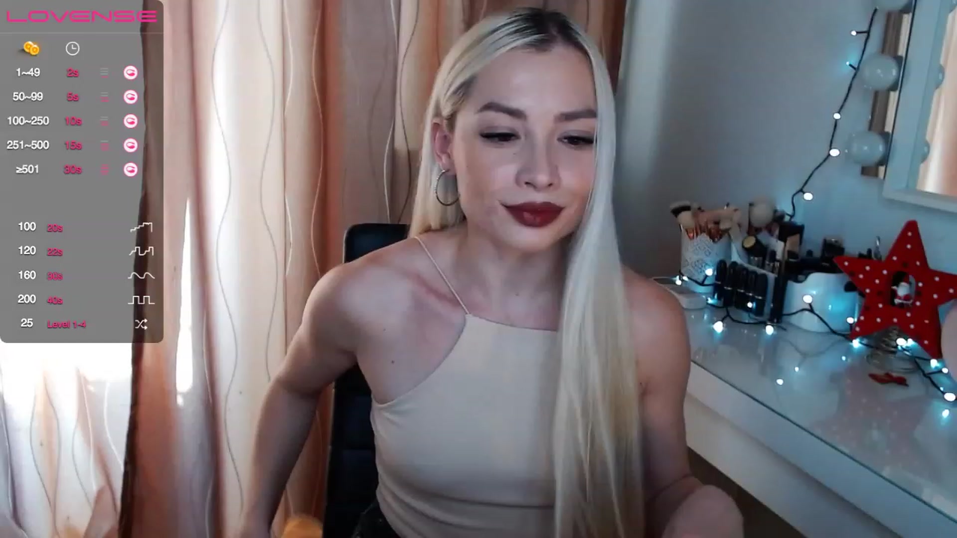 Gallery image thumbnail from Rapunzelll's myfreecams stream on, 12/20/2022, 11:06 image 5 of 20