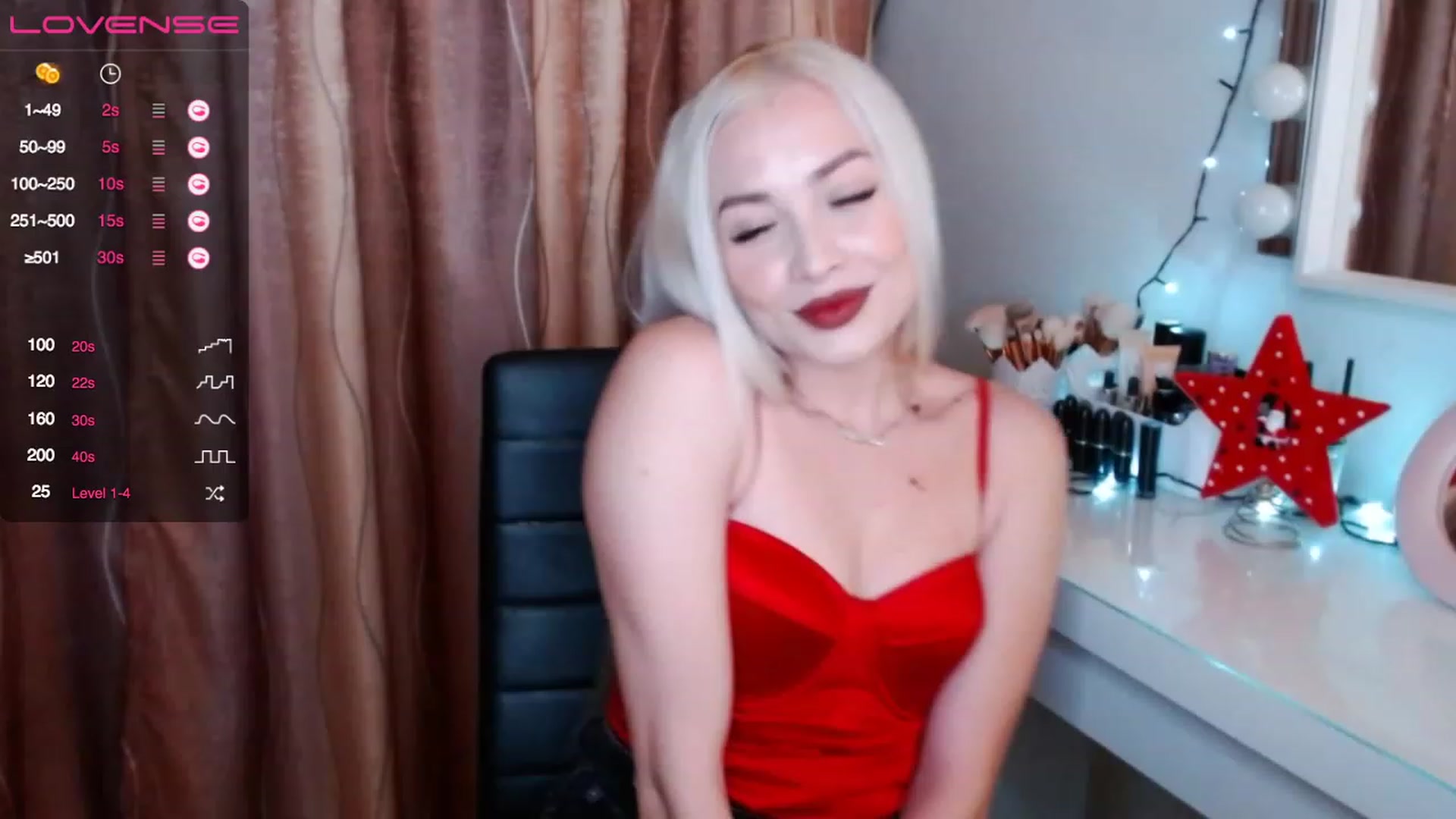 Gallery image thumbnail from Rapunzelll's myfreecams stream on, 12/27/2022, 17:28 image 4 of 20