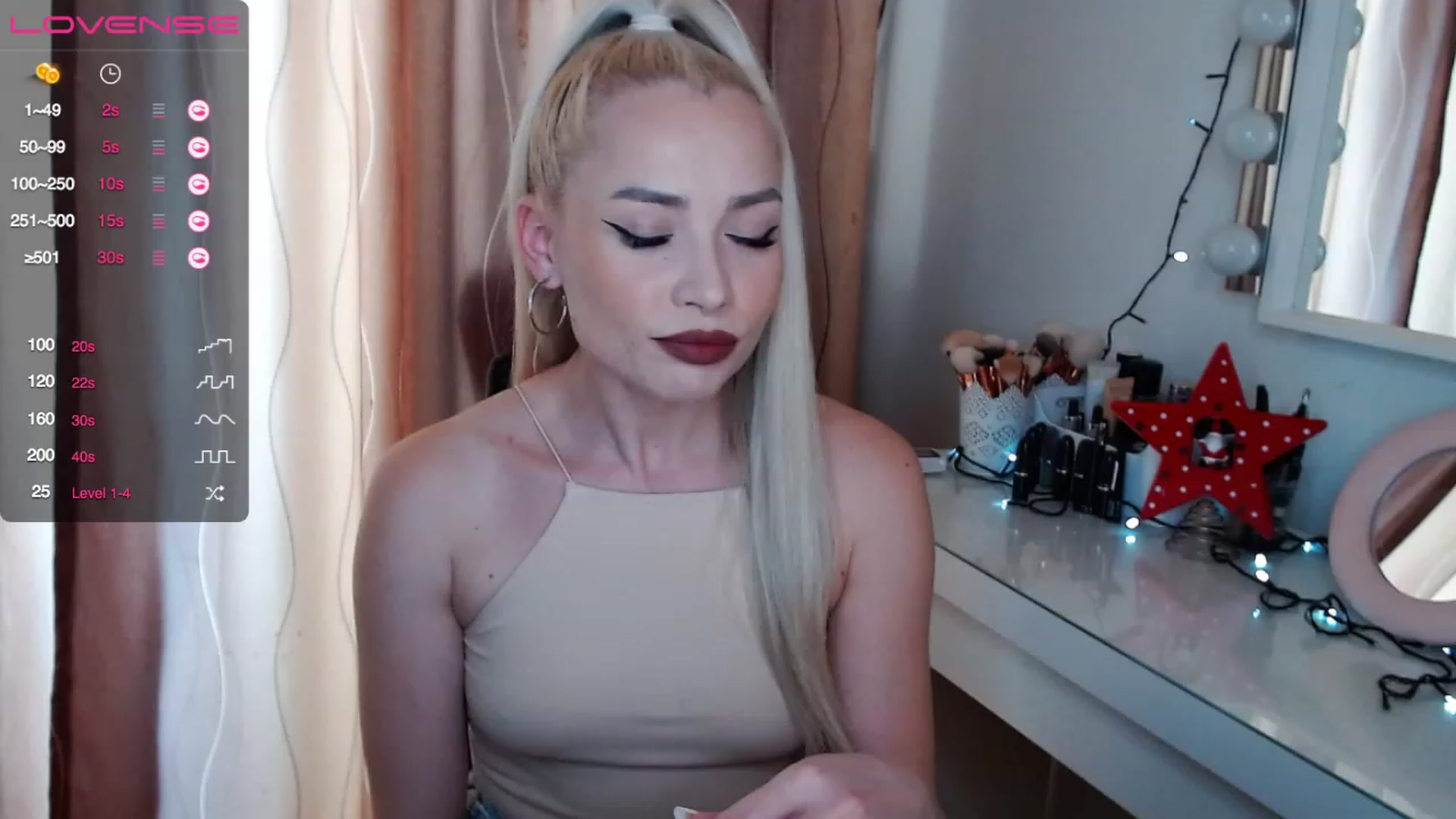 Gallery image thumbnail from Rapunzelll's myfreecams stream on, 01/03/2023, 12:21 image 15 of 20