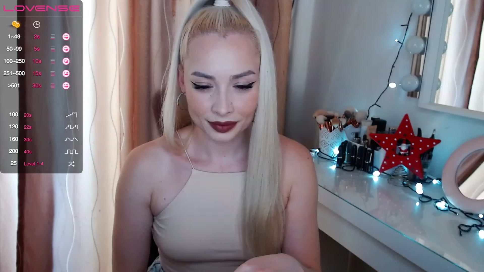 Gallery image thumbnail from Rapunzelll's myfreecams stream on, 01/03/2023, 12:21 image 4 of 20