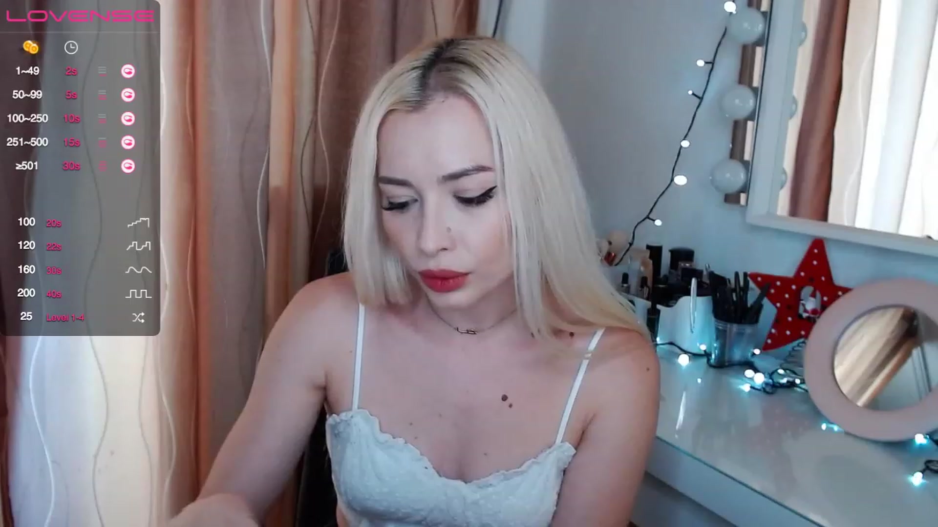 Gallery image thumbnail from Rapunzelll's myfreecams stream on, 01/21/2023, 12:24 image 15 of 20