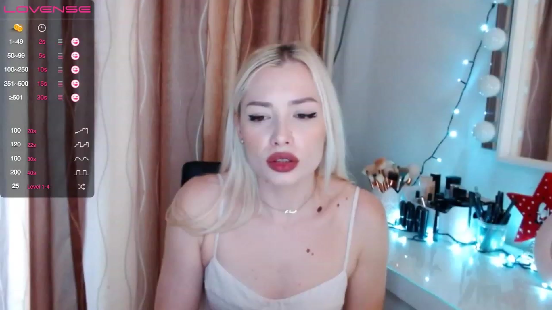 Gallery image thumbnail from Rapunzelll's myfreecams stream on, 01/23/2023, 09:14 image 15 of 20
