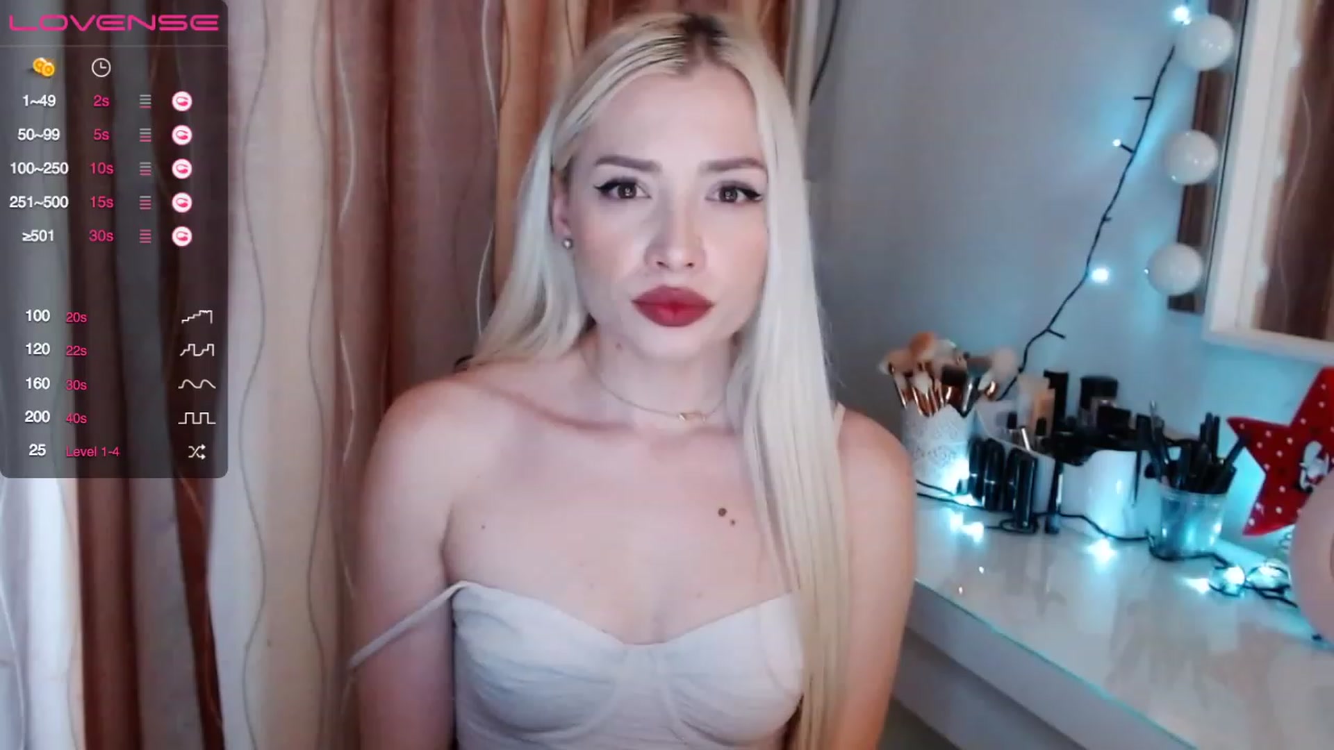 Gallery image thumbnail from Rapunzelll's myfreecams stream on, 01/23/2023, 09:14 image 1 of 20
