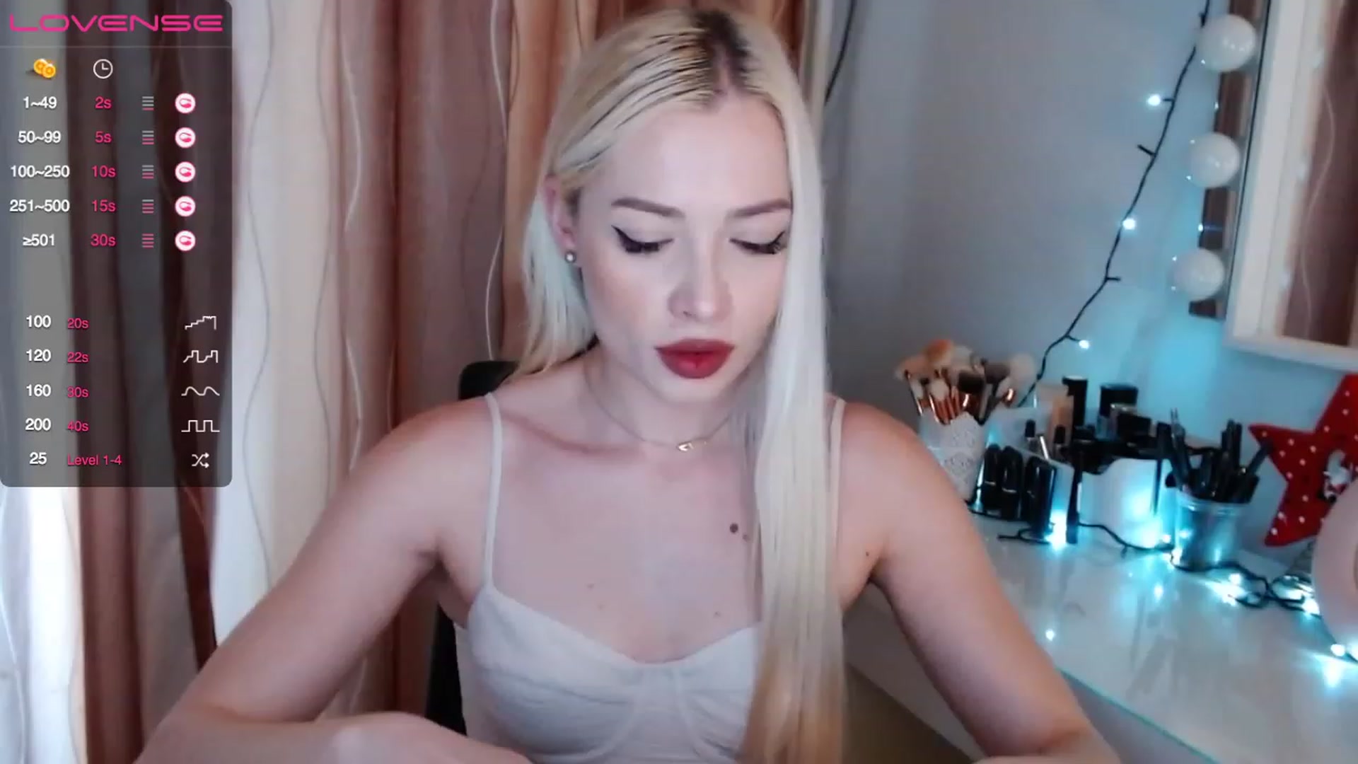 Gallery image thumbnail from Rapunzelll's myfreecams stream on, 01/23/2023, 09:14 image 6 of 20