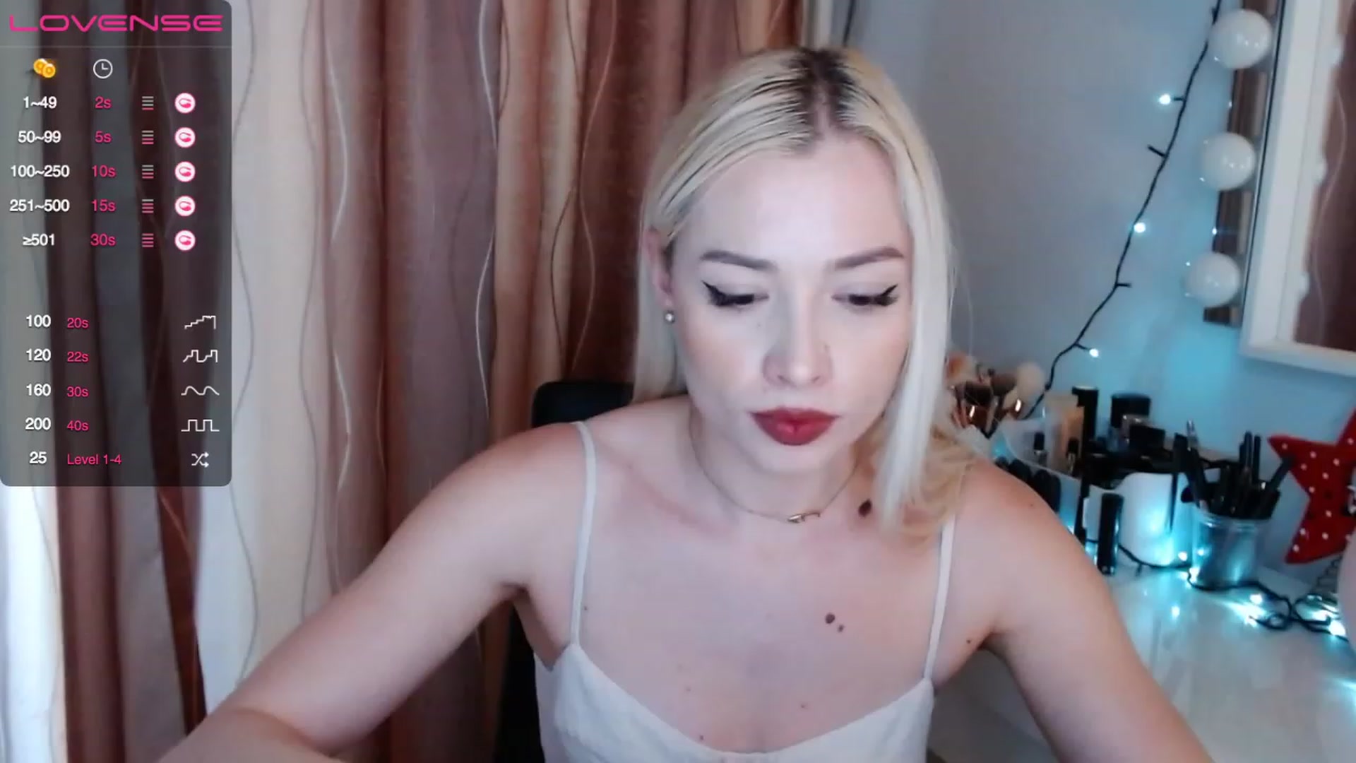 Gallery image thumbnail from Rapunzelll's myfreecams stream on, 01/23/2023, 11:22 image 12 of 20