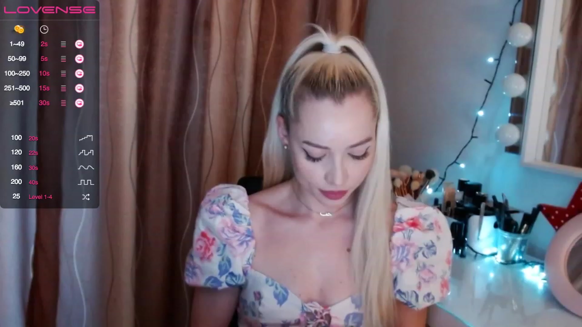 Gallery image thumbnail from Rapunzelll's myfreecams stream on, 01/27/2023, 09:01 image 10 of 20