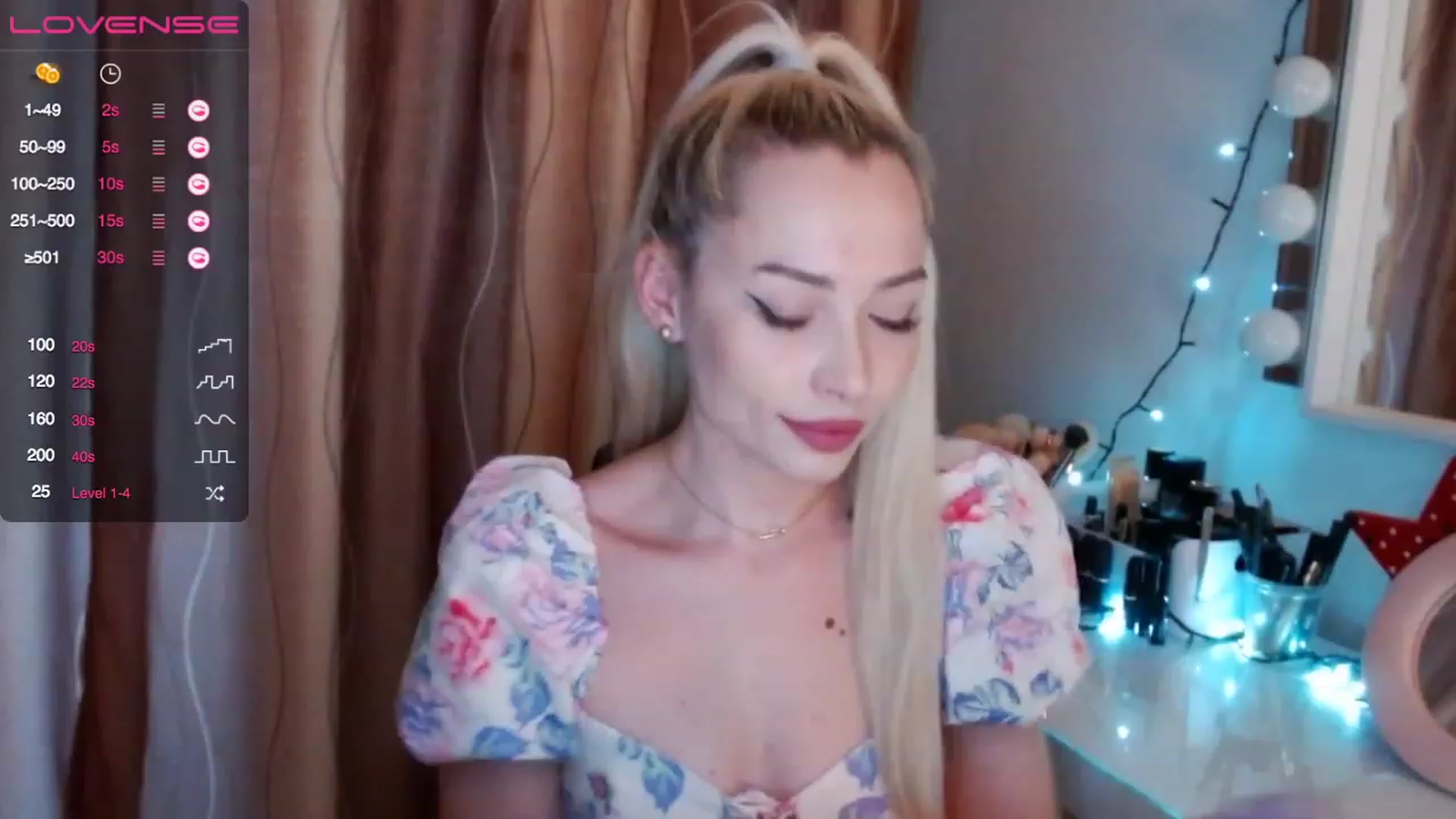 Gallery image thumbnail from Rapunzelll's myfreecams stream on, 01/27/2023, 09:01 image 12 of 20