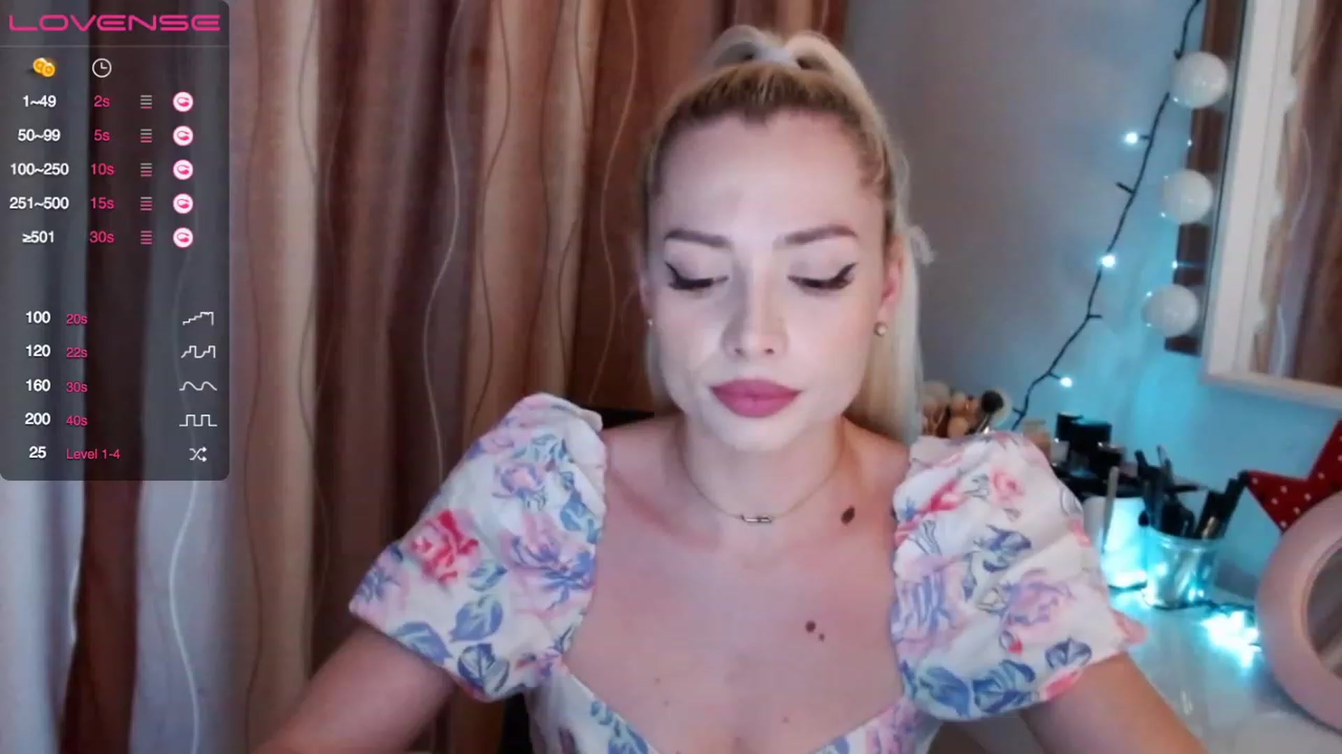 Gallery image thumbnail from Rapunzelll's myfreecams stream on, 01/27/2023, 09:01 image 18 of 20