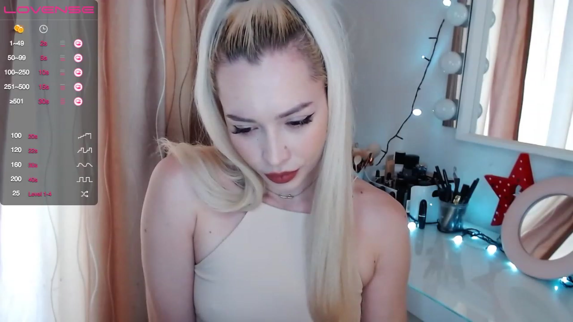 Gallery image thumbnail from Rapunzelll's myfreecams stream on, 02/01/2023, 09:52 image 11 of 20