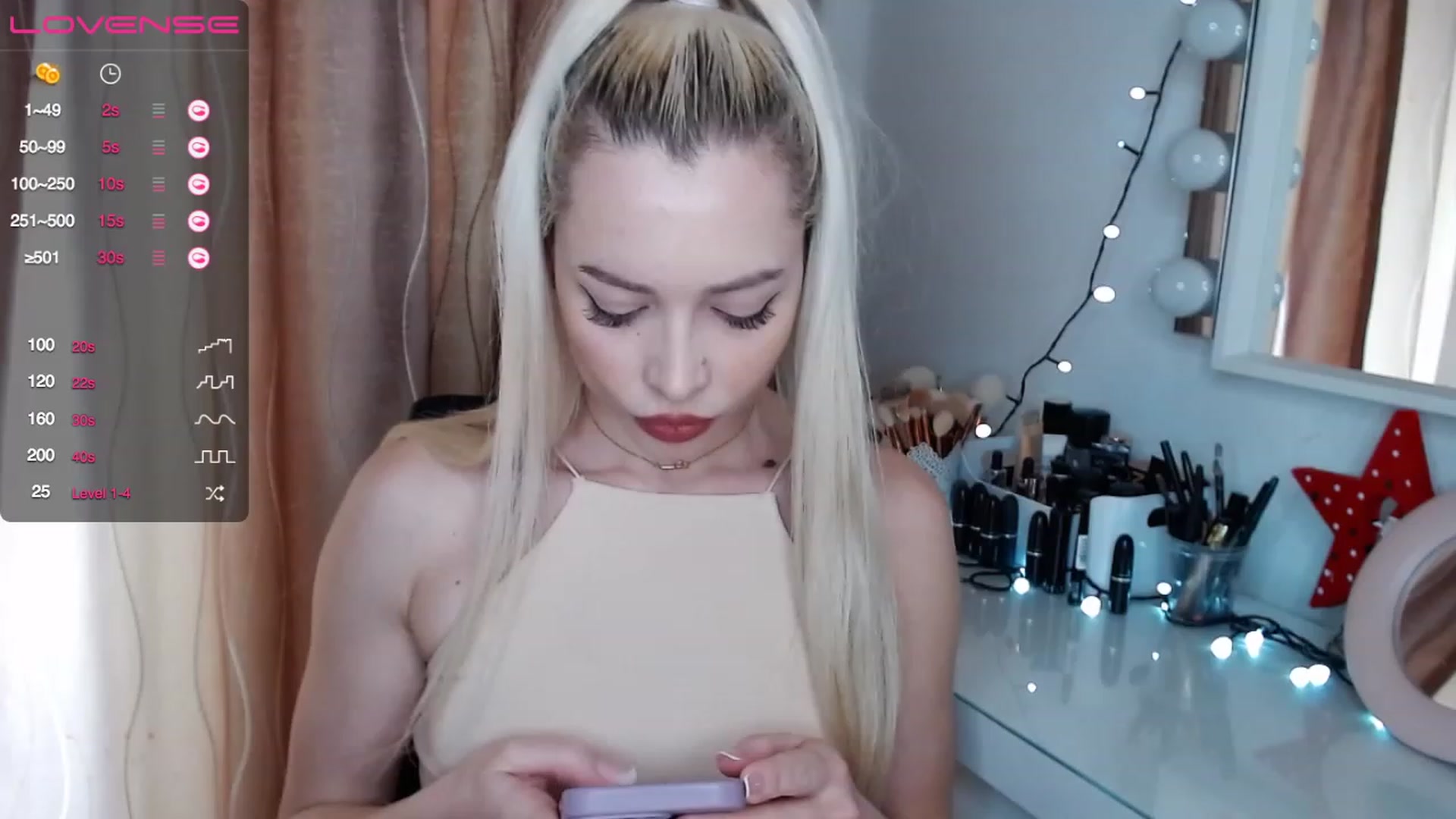 Gallery image thumbnail from Rapunzelll's myfreecams stream on, 02/01/2023, 10:35 image 15 of 20