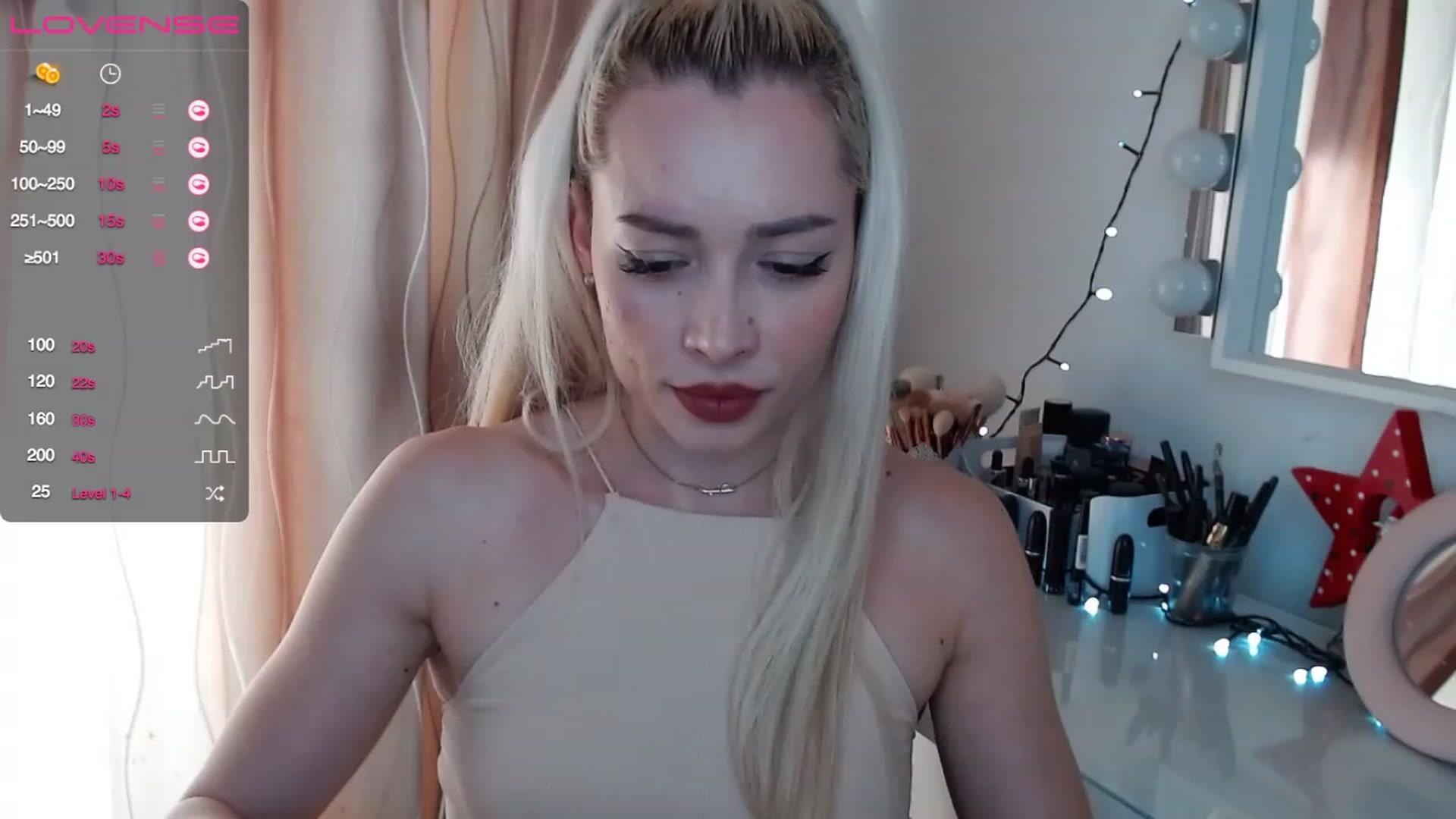 Gallery image thumbnail from Rapunzelll's myfreecams stream on, 02/01/2023, 10:35 image 8 of 20