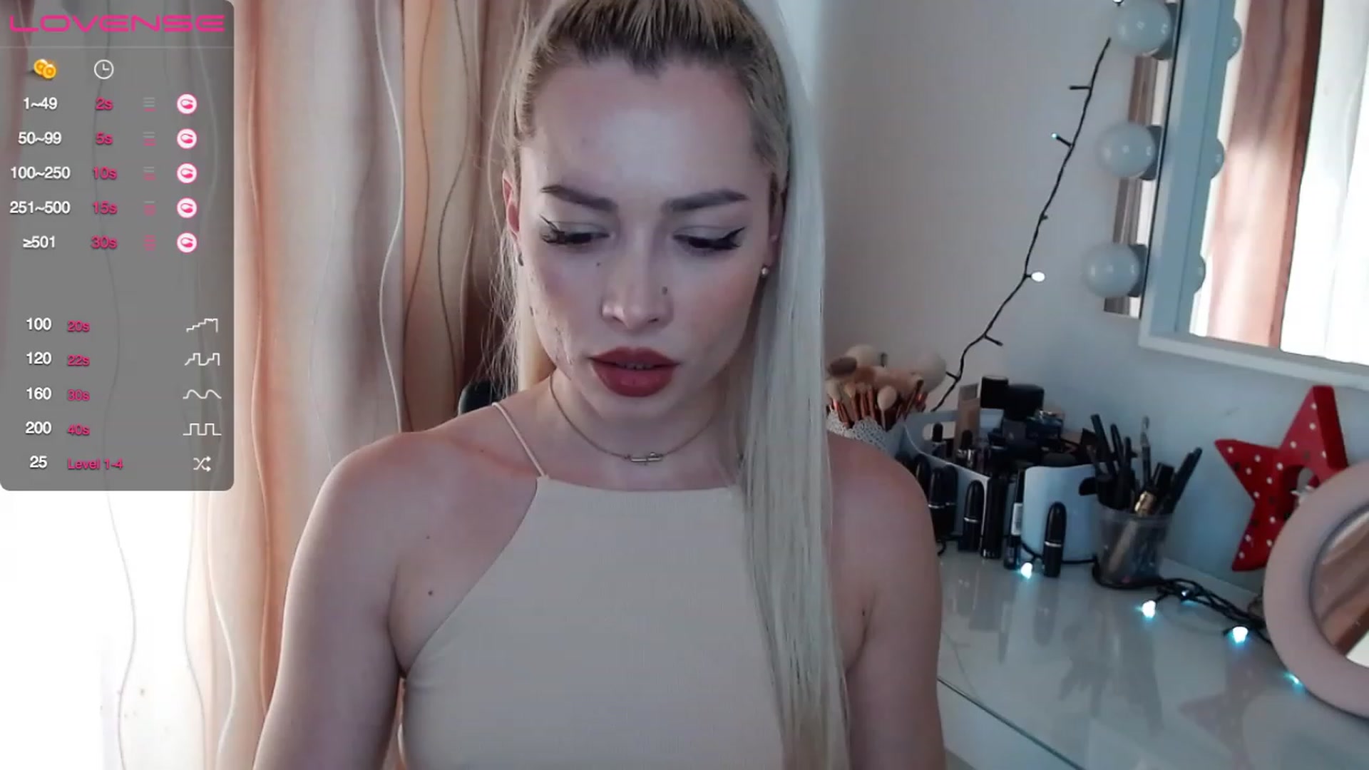 Gallery image thumbnail from Rapunzelll's myfreecams stream on, 02/01/2023, 10:35 image 9 of 20