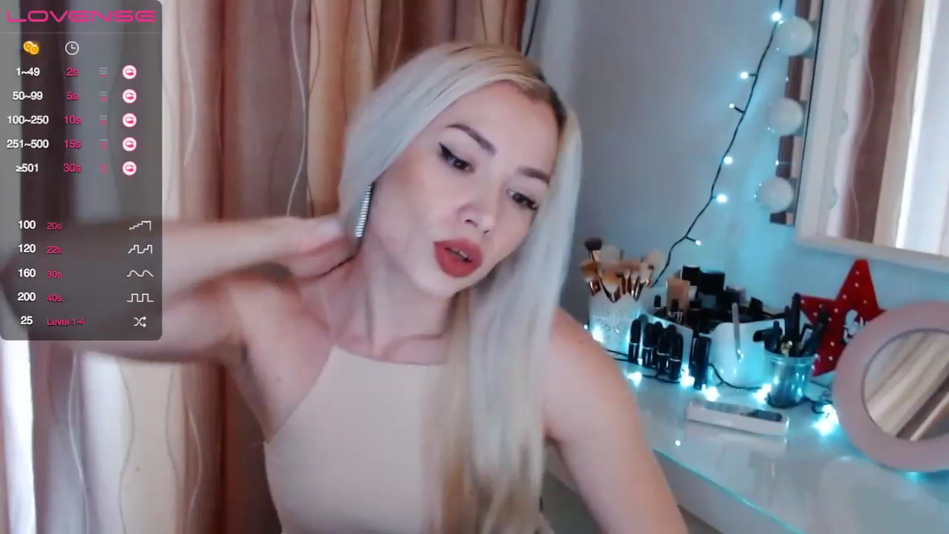 Gallery image thumbnail from Rapunzelll's myfreecams stream on, 02/06/2023, 09:31 image 6 of 20