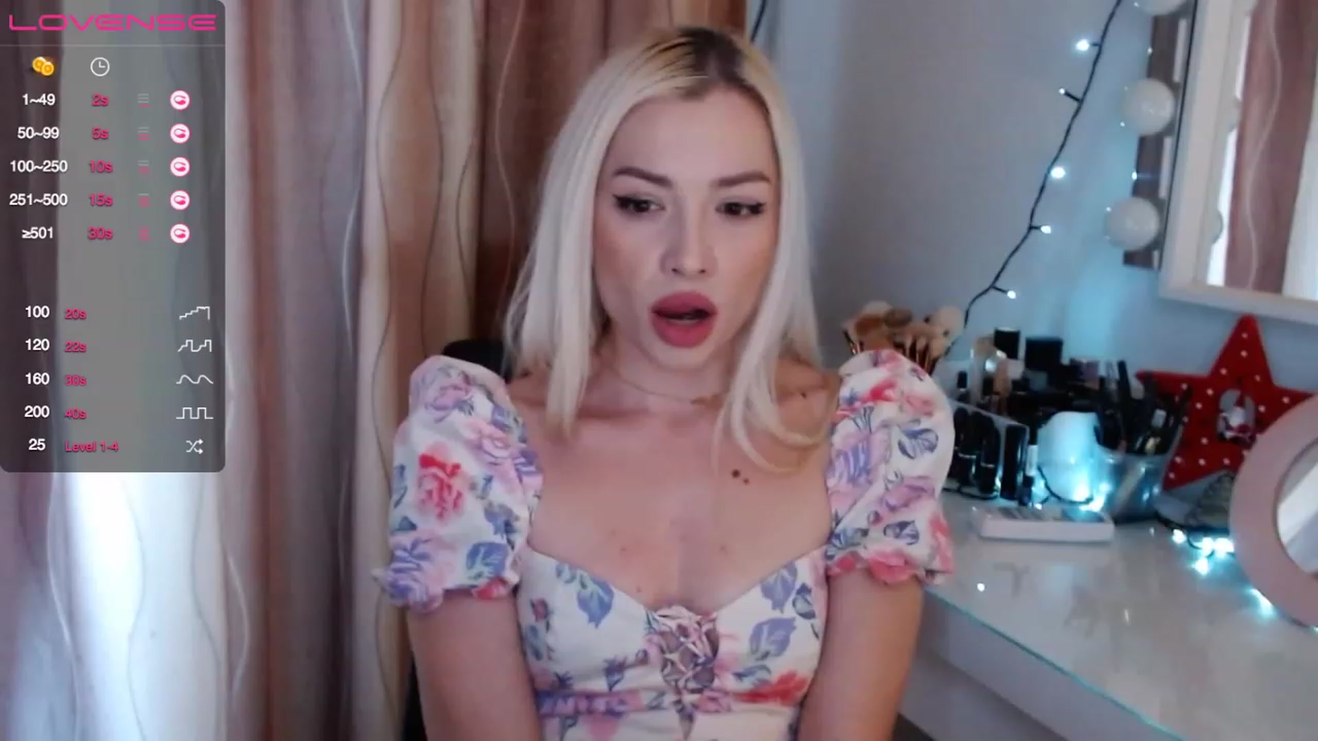 Gallery image thumbnail from Rapunzelll's myfreecams stream on, 02/10/2023, 08:30 image 6 of 20