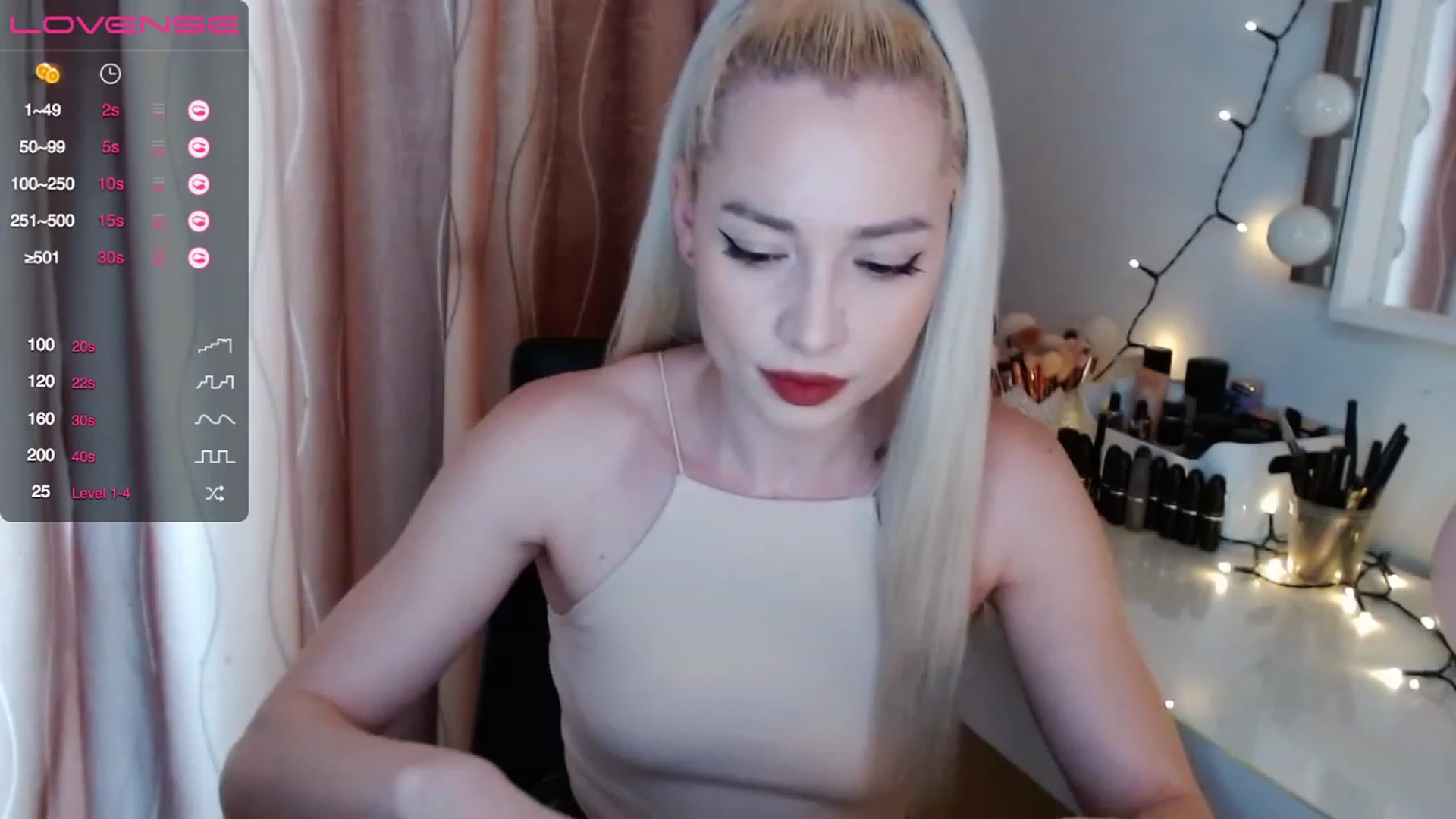 Gallery image thumbnail from Rapunzelll's myfreecams stream on, 02/27/2023, 09:38 image 6 of 20