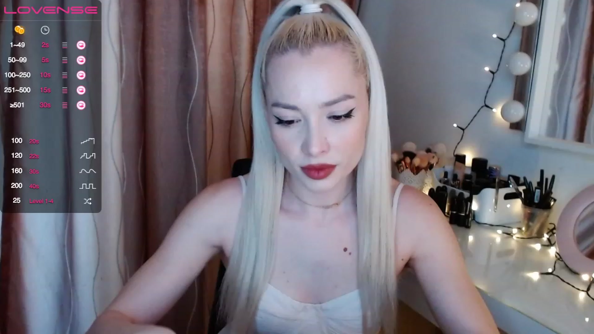 Gallery image thumbnail from Rapunzelll's myfreecams stream on, 02/28/2023, 08:14 image 2 of 20