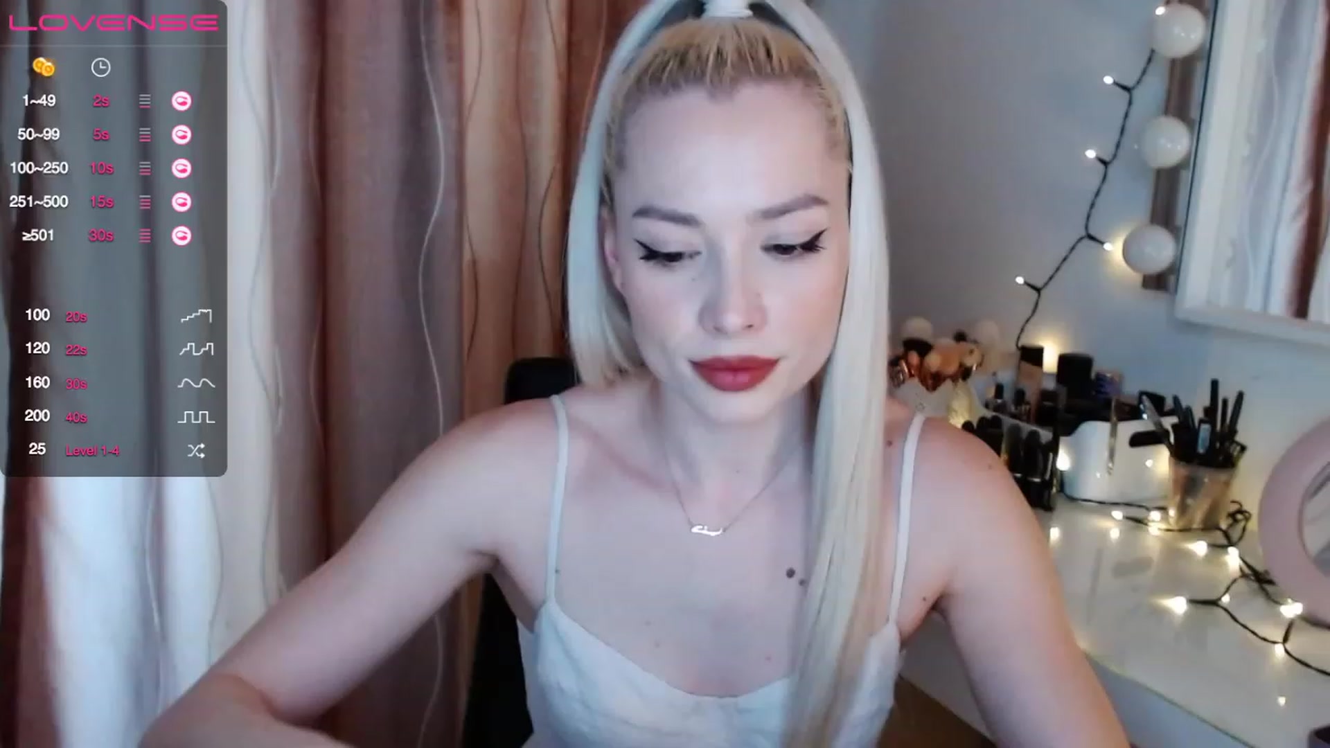 Gallery image thumbnail from Rapunzelll's myfreecams stream on, 02/28/2023, 08:14 image 17 of 20