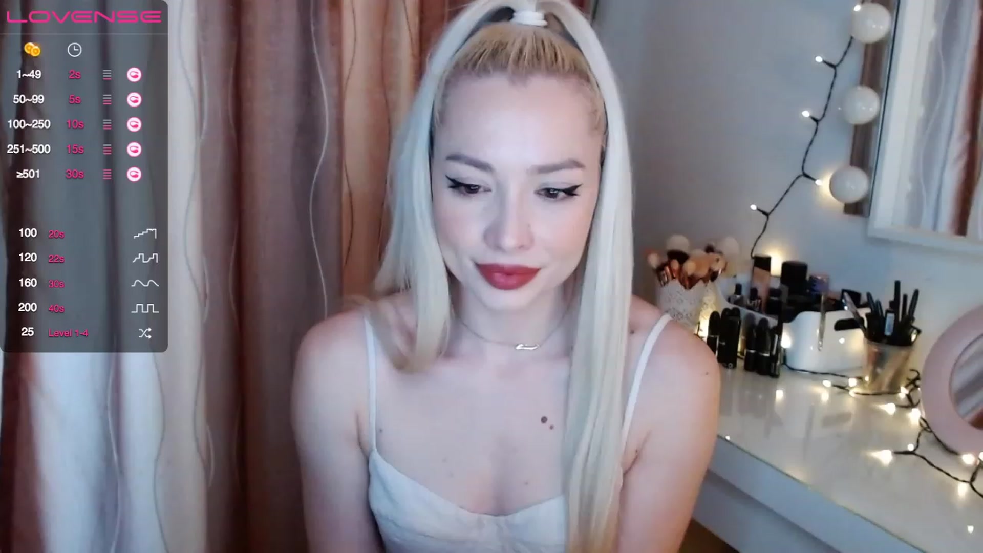 Gallery image thumbnail from Rapunzelll's myfreecams stream on, 02/28/2023, 08:14 image 5 of 20