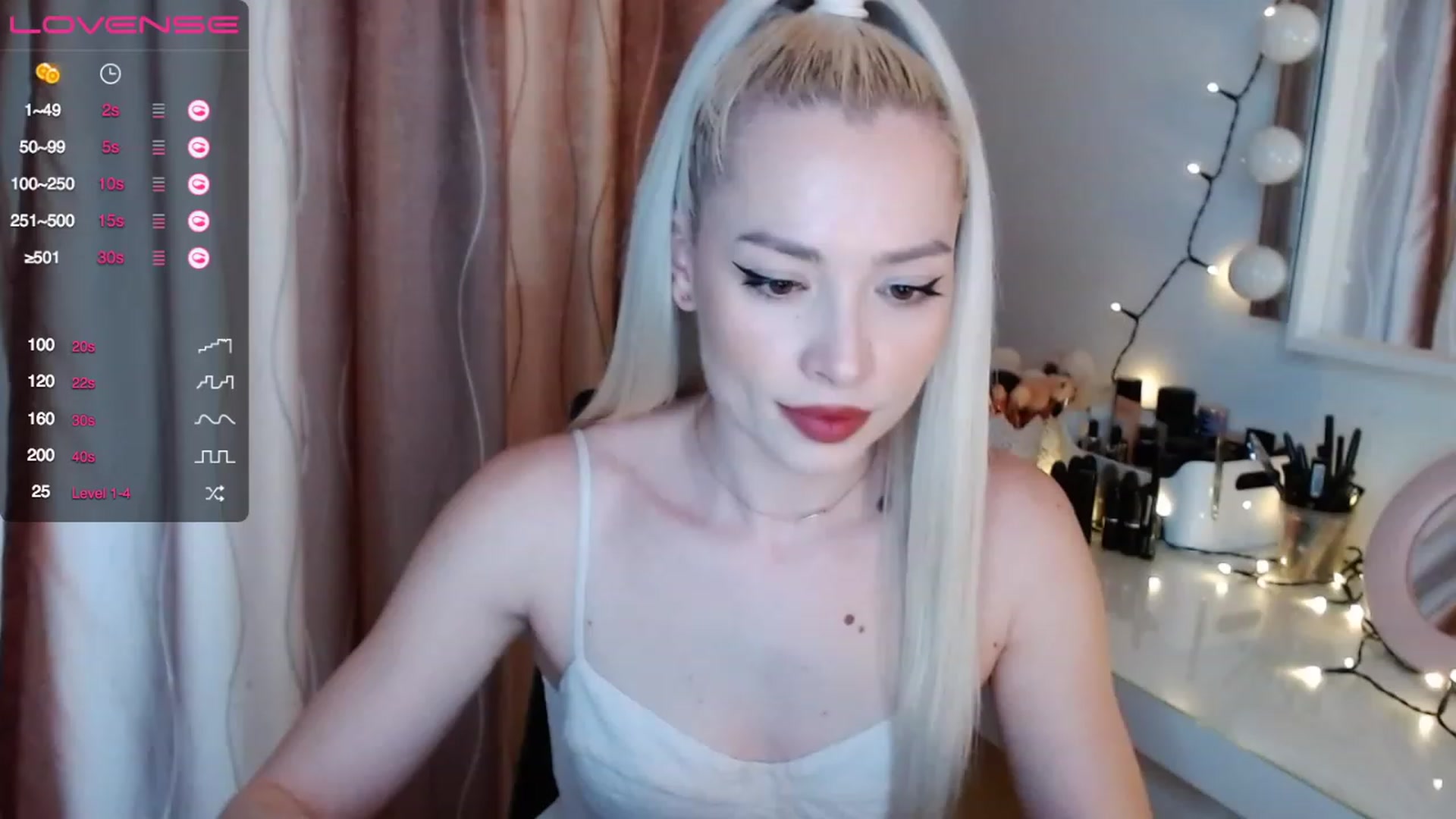 Gallery image thumbnail from Rapunzelll's myfreecams stream on, 02/28/2023, 08:14 image 4 of 20