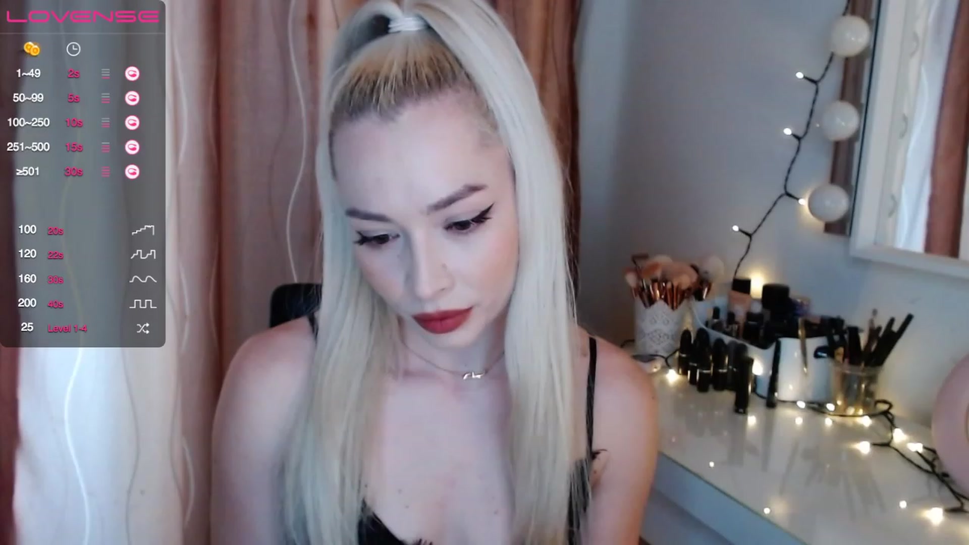 Gallery image thumbnail from Rapunzelll's myfreecams stream on, 03/03/2023, 08:11 image 8 of 20