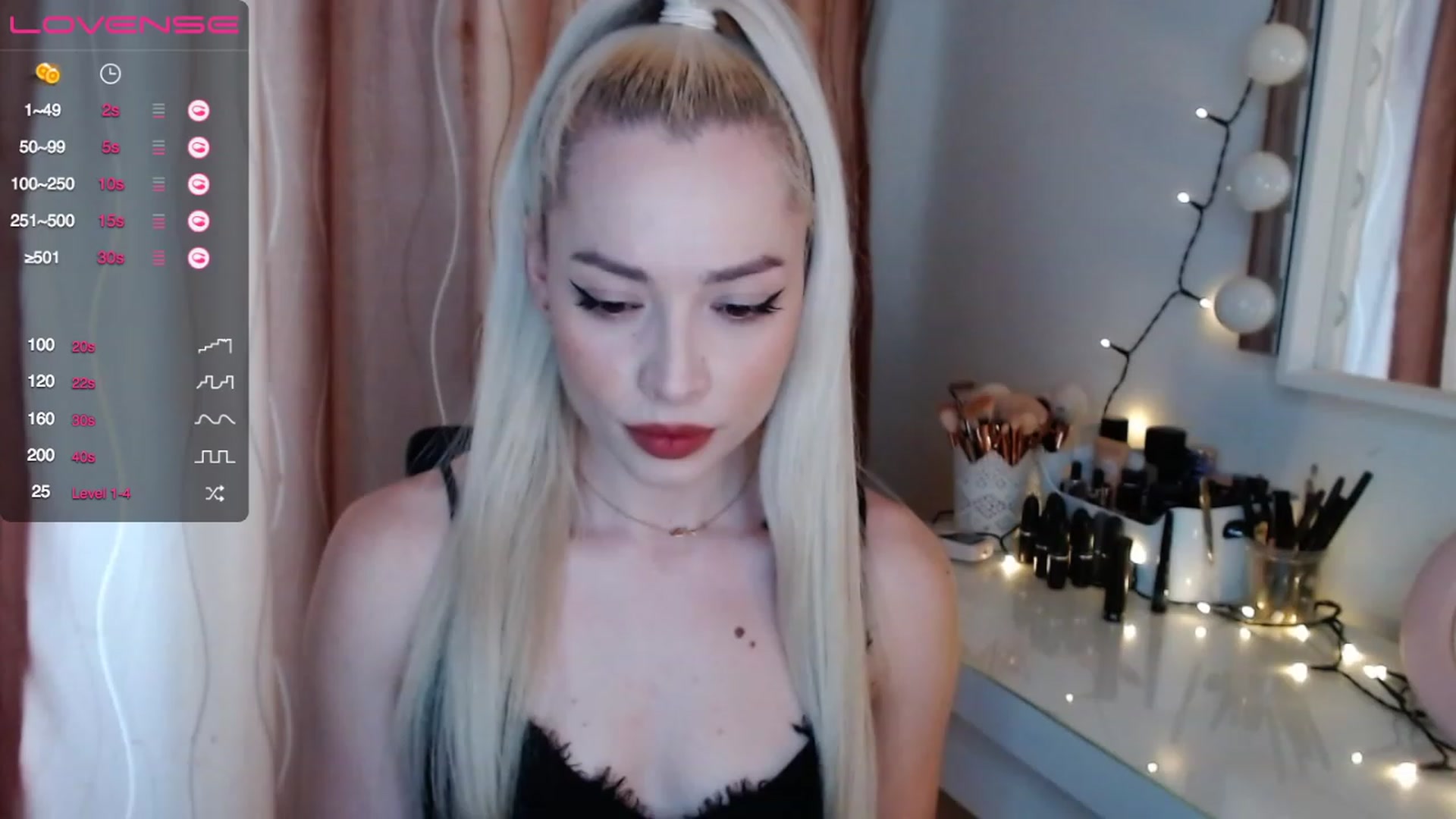 Gallery image thumbnail from Rapunzelll's myfreecams stream on, 03/03/2023, 08:11 image 11 of 20