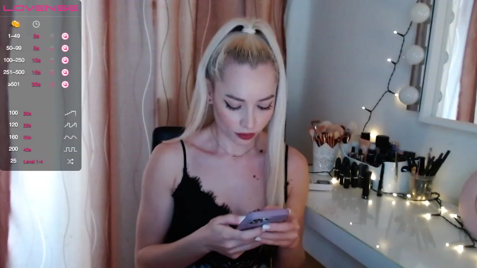 Gallery image thumbnail from Rapunzelll's myfreecams stream on, 03/03/2023, 09:47 image 13 of 20