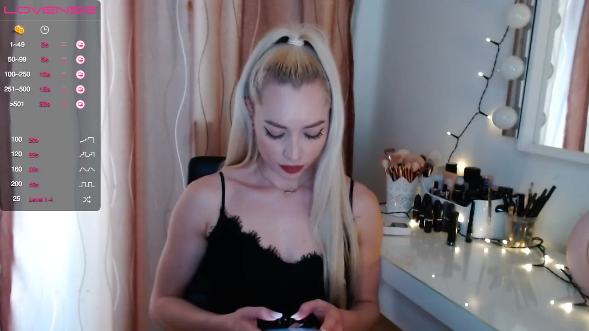 Gallery image thumbnail from Rapunzelll's myfreecams stream on, 03/03/2023, 09:47 image 18 of 20