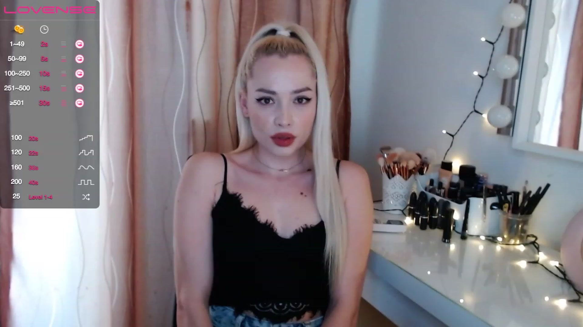 Gallery image thumbnail from Rapunzelll's myfreecams stream on, 03/03/2023, 09:47 image 15 of 20